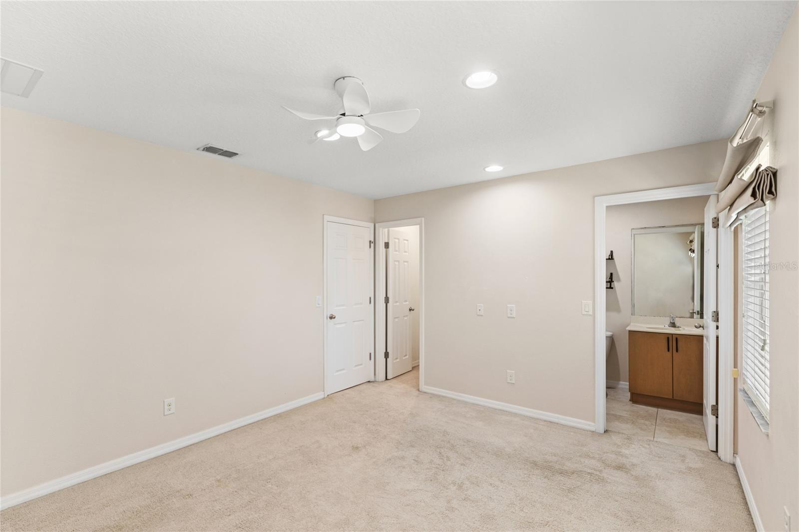 Image 14 of 34 For 3064 Yellow Lantana Lane