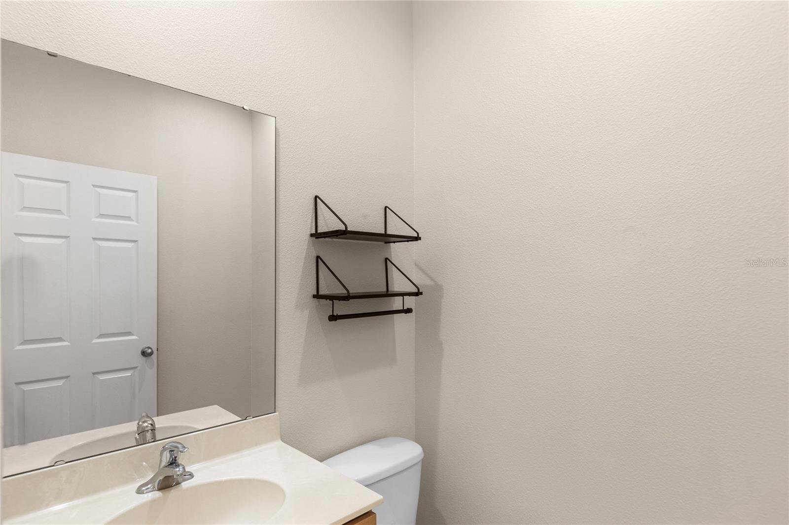 Image 22 of 34 For 3064 Yellow Lantana Lane