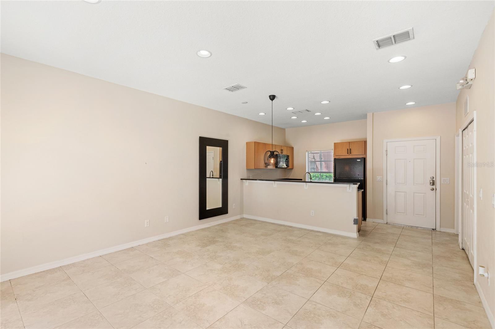 Image 5 of 34 For 3064 Yellow Lantana Lane