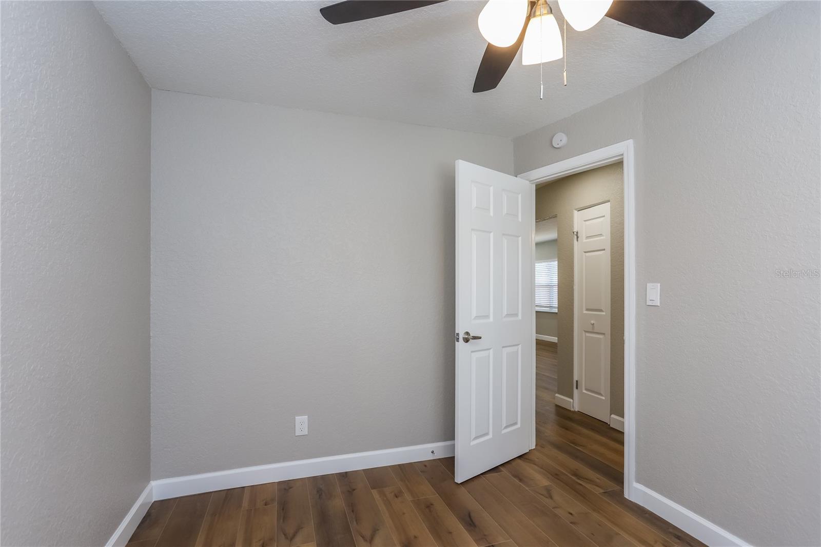 Image 12 of 16 For 7144 35th Avenue N