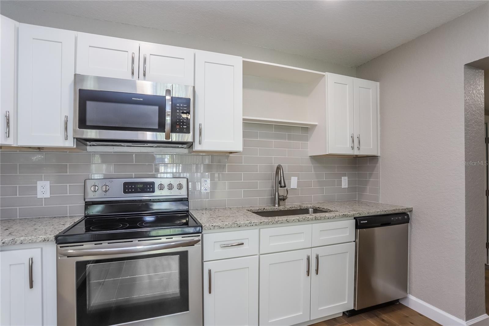 Image 6 of 16 For 7144 35th Avenue N