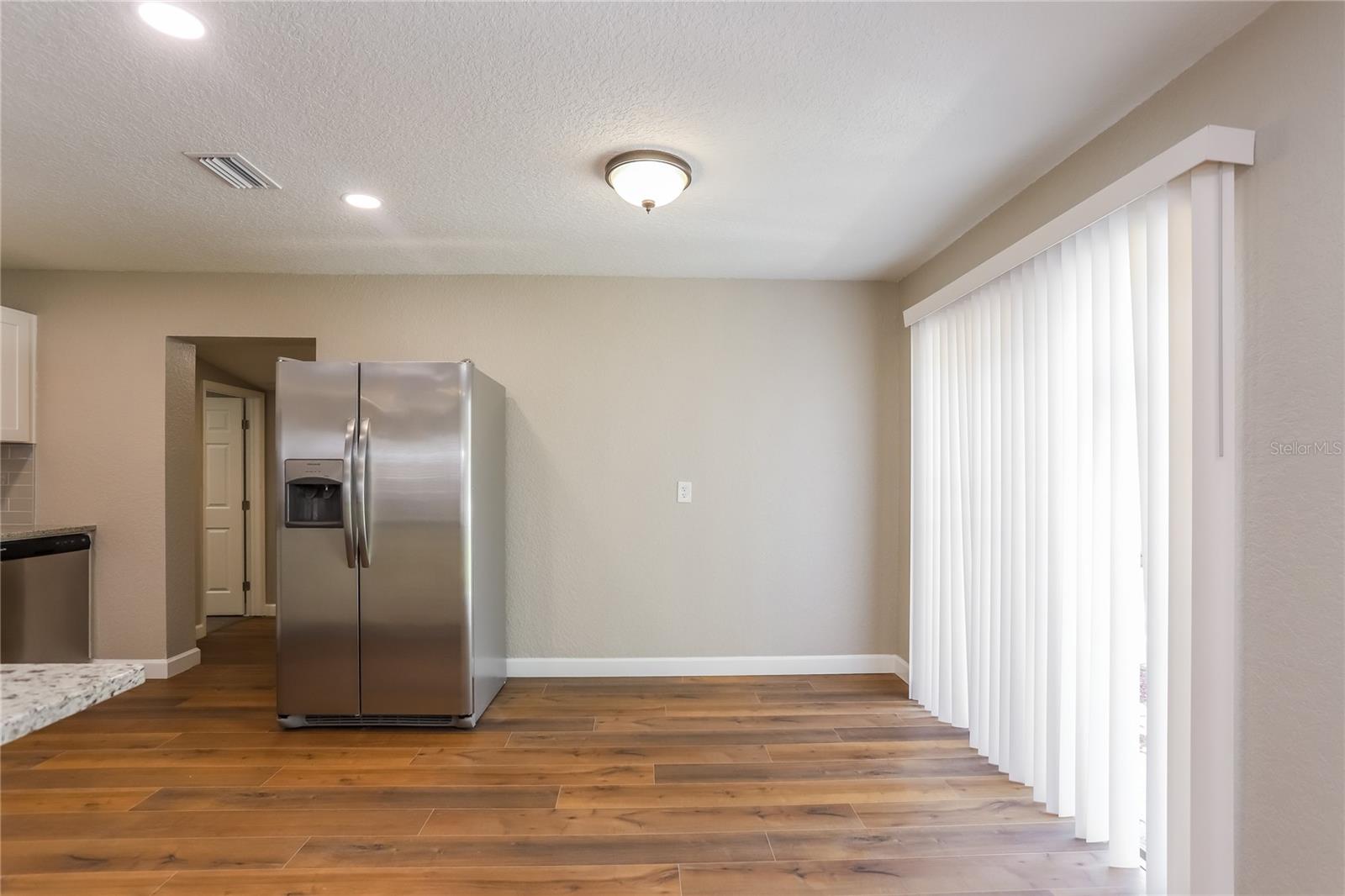 Image 7 of 16 For 7144 35th Avenue N