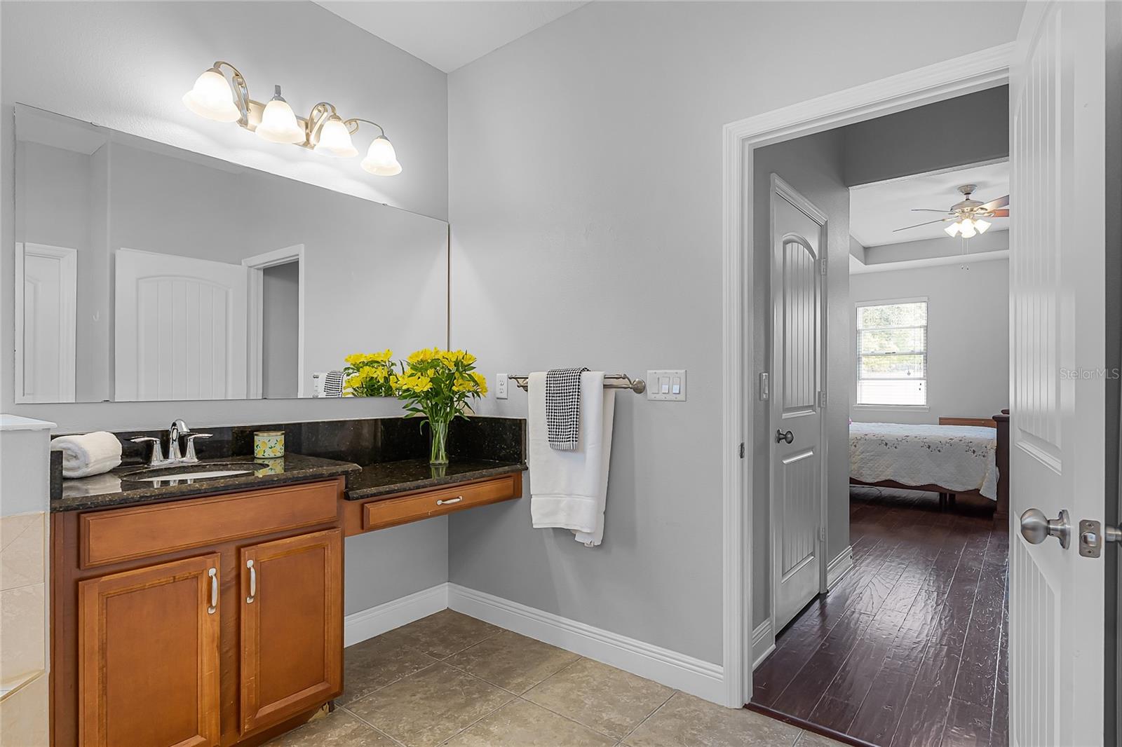 Image 32 of 57 For 721 Lake Cove Pointe Circle