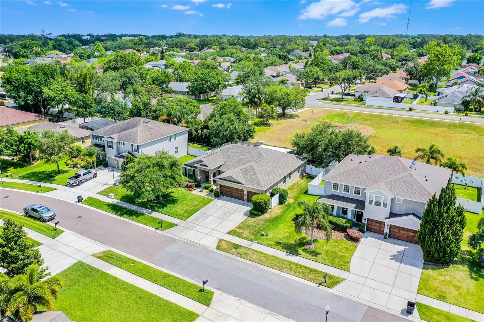 Image 41 of 57 For 721 Lake Cove Pointe Circle
