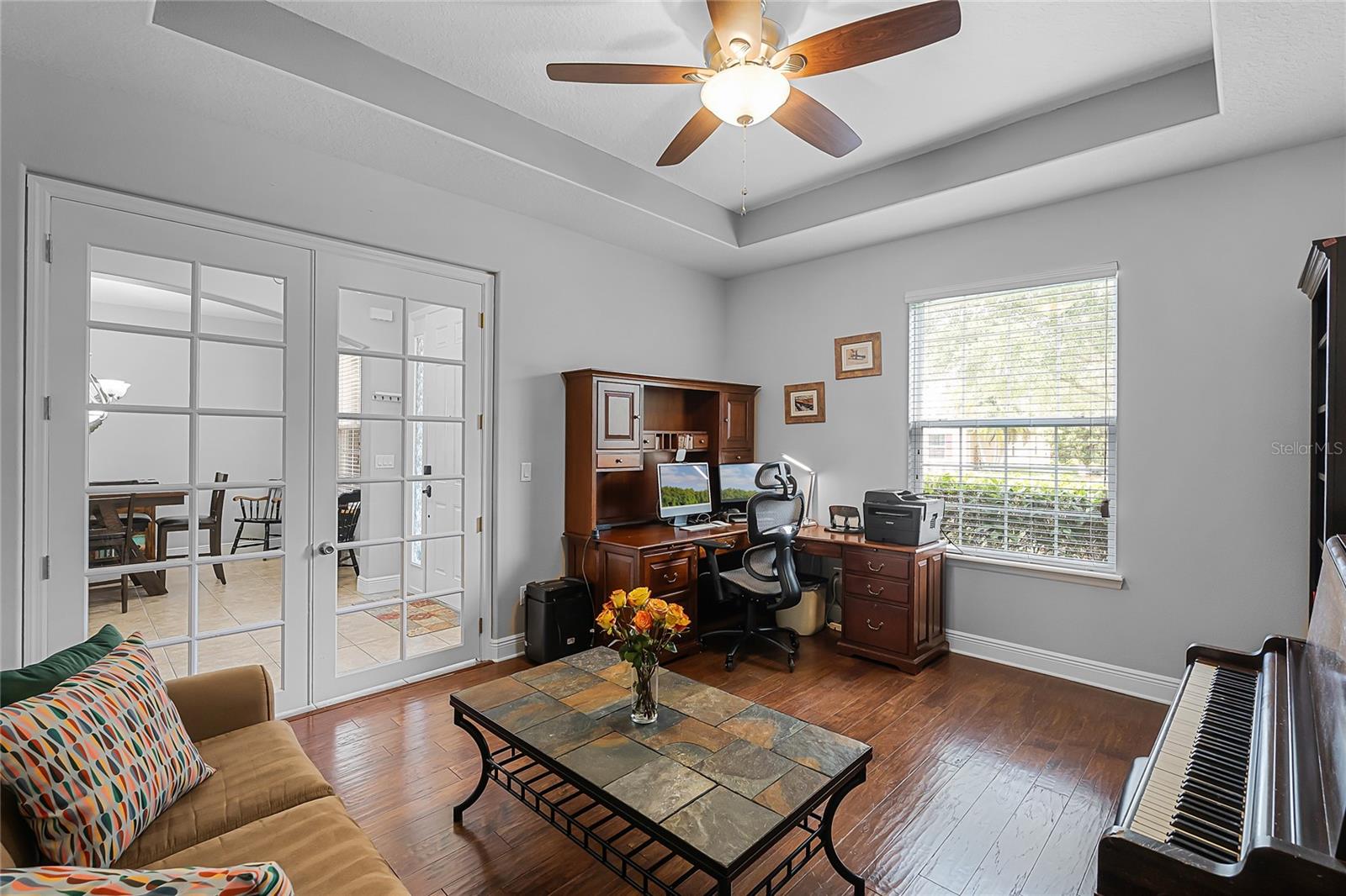 Image 6 of 57 For 721 Lake Cove Pointe Circle