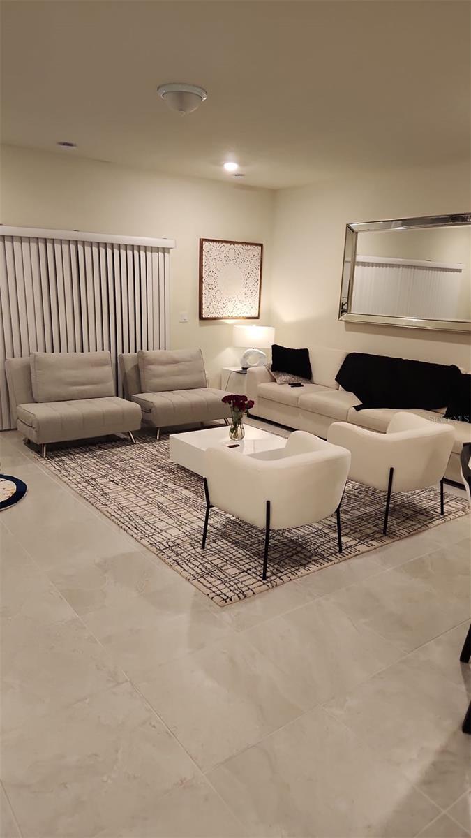 Image 10 of 14 For 4762 Sparkling Shell Avenue