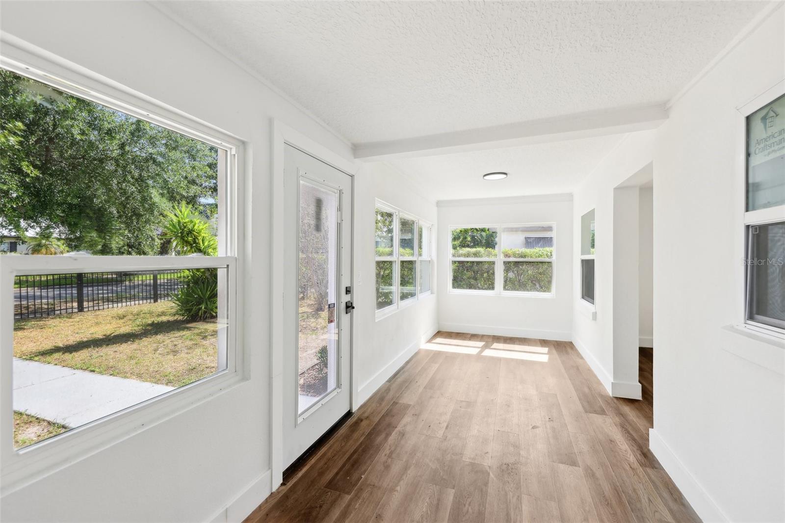 Image 23 of 72 For 730 Swoope Avenue