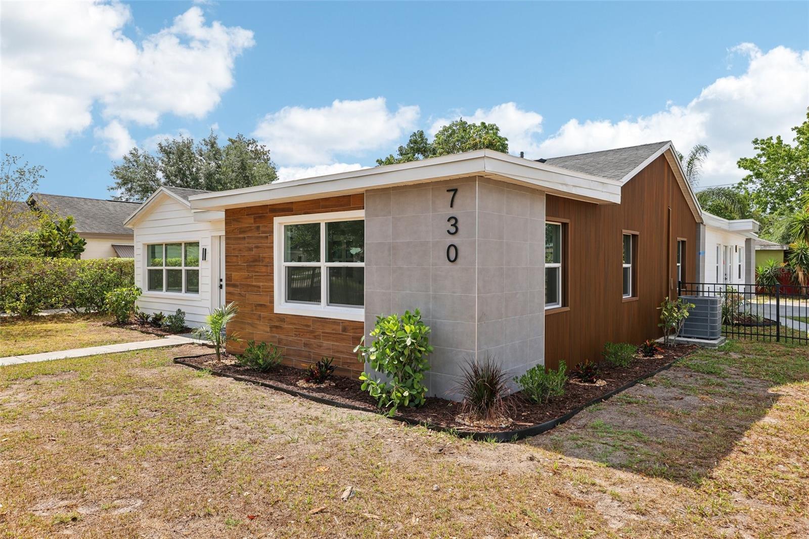 Image 5 of 72 For 730 Swoope Avenue