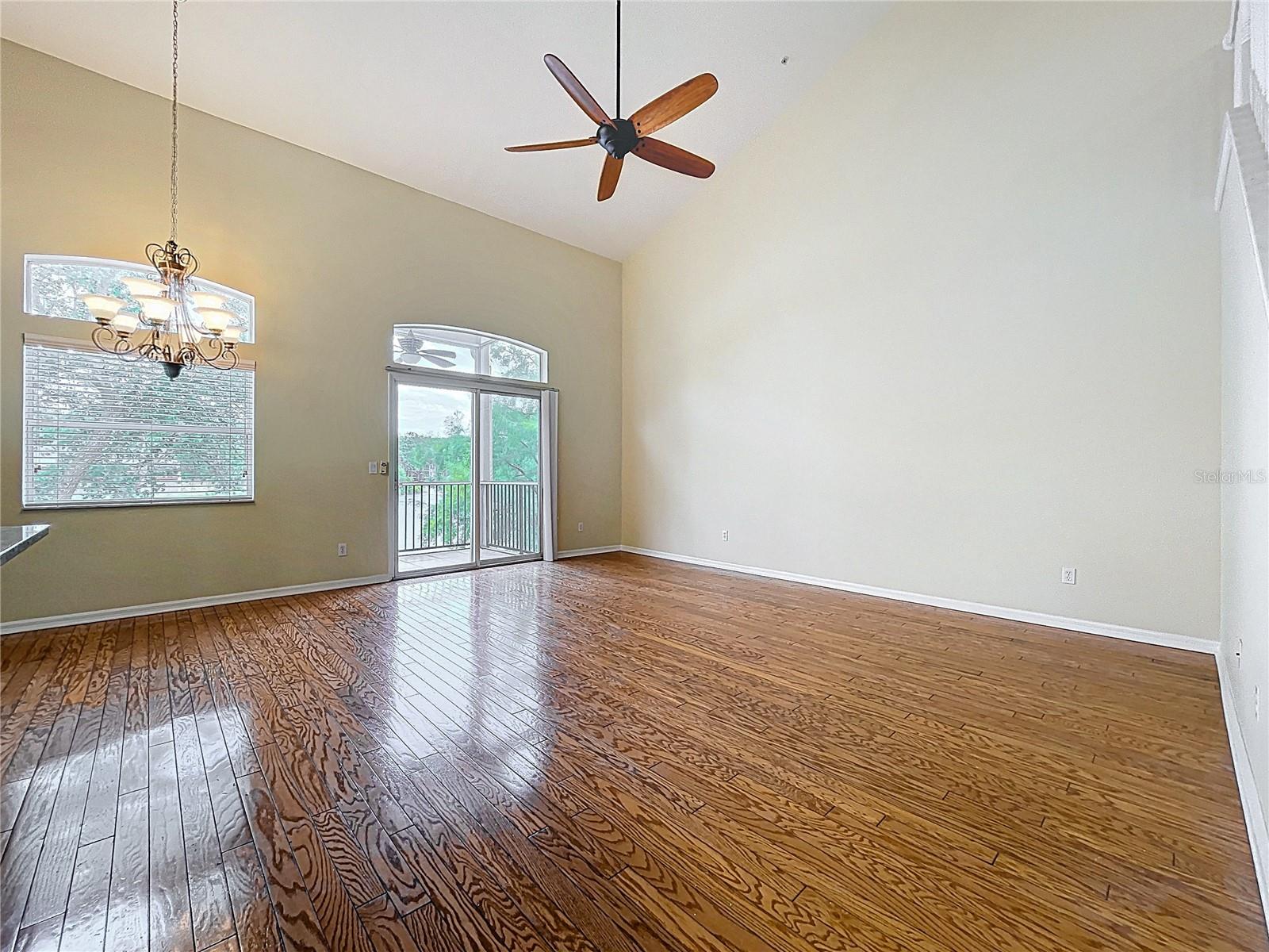 Image 13 of 69 For 960 Mooring Avenue 202