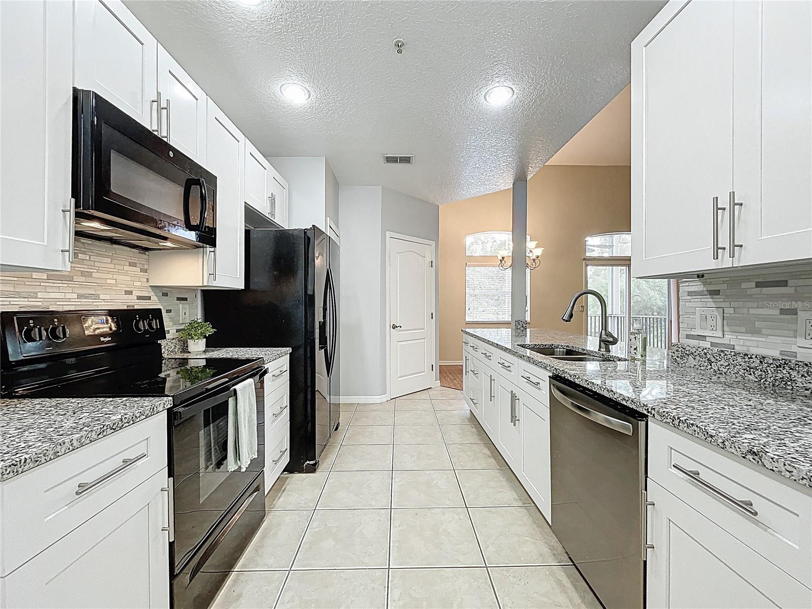 Image 21 of 69 For 960 Mooring Avenue 202