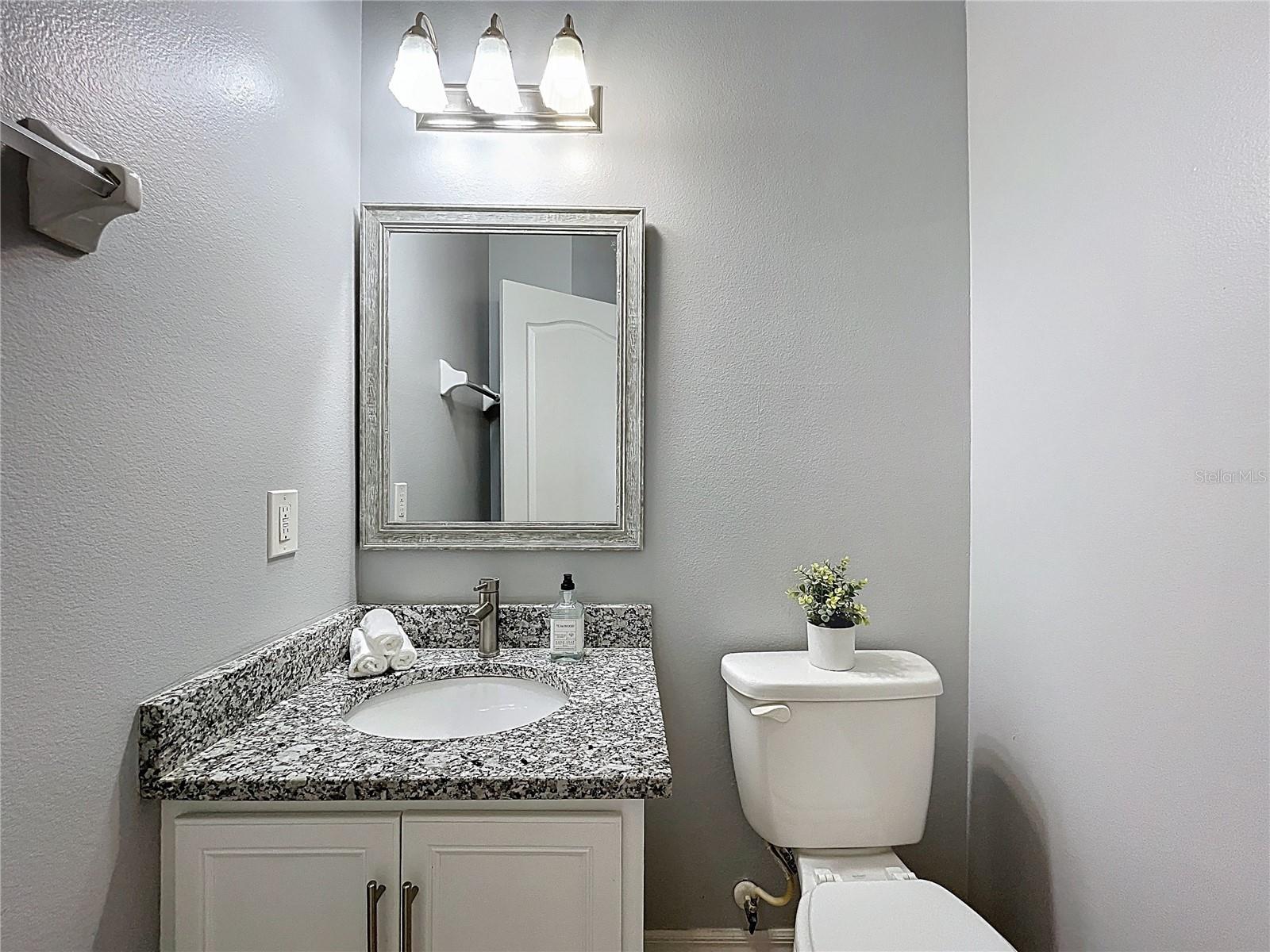 Image 33 of 69 For 960 Mooring Avenue 202