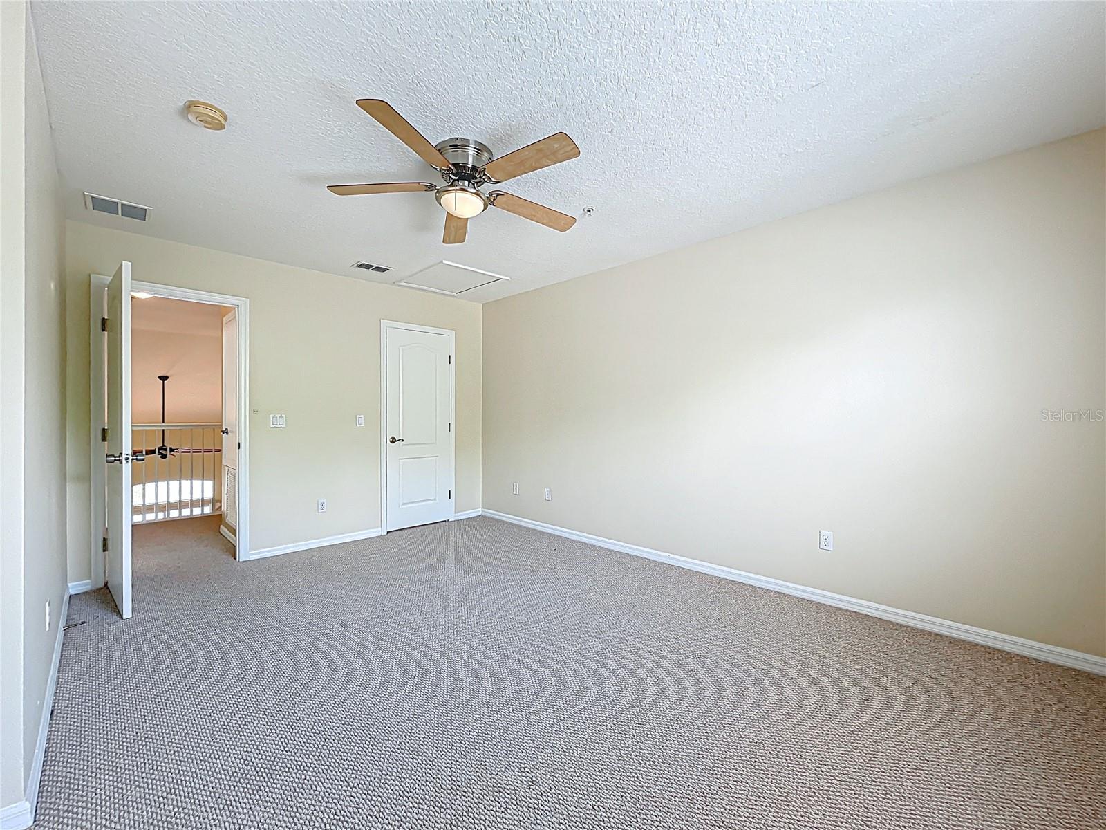 Image 47 of 69 For 960 Mooring Avenue 202