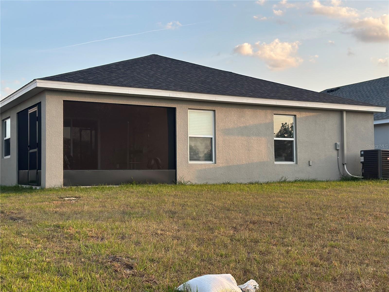 Image 22 of 30 For 2000 Golden Beak Drive
