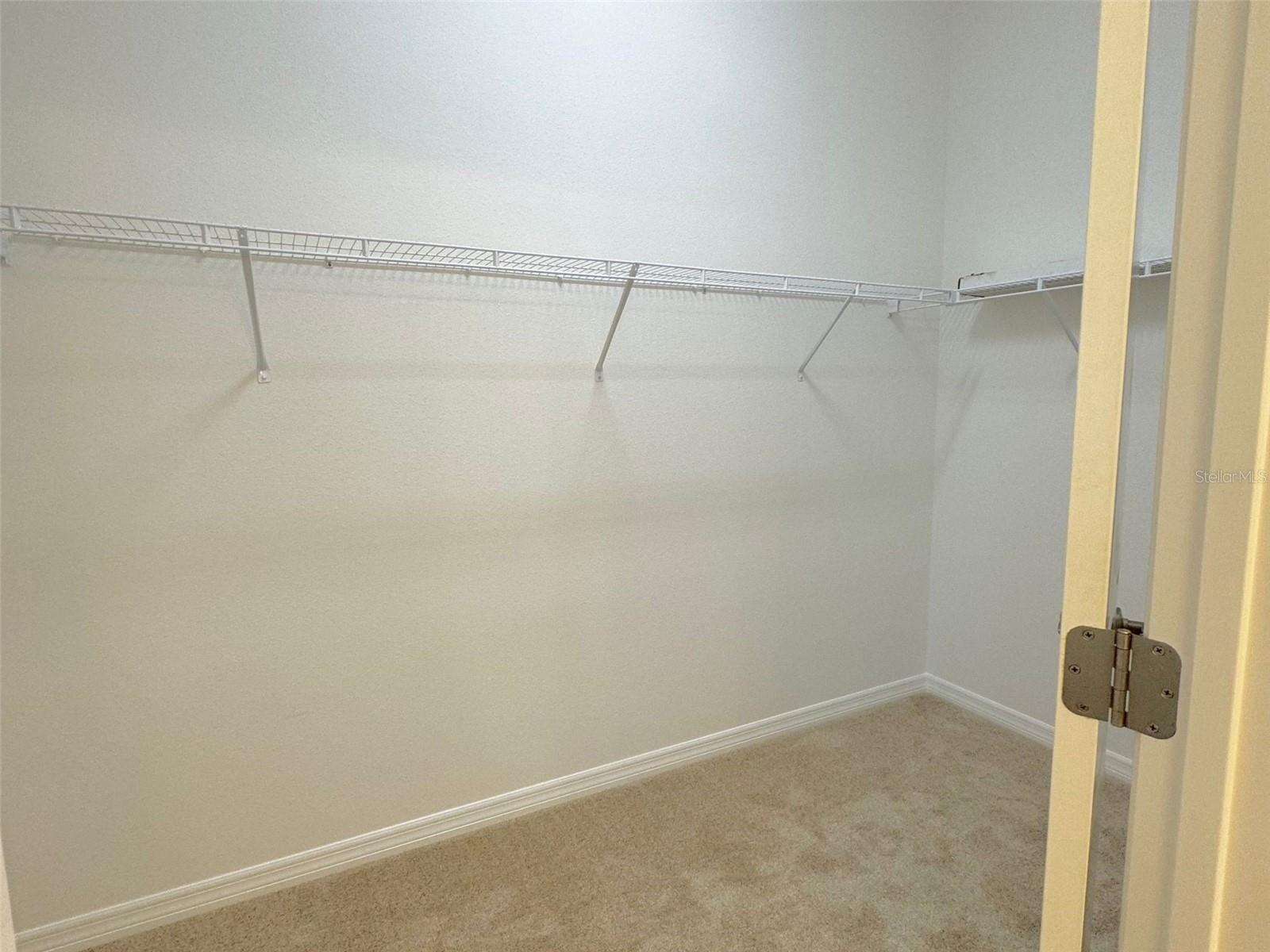 Image 5 of 18 For 1740 Yvonia Court