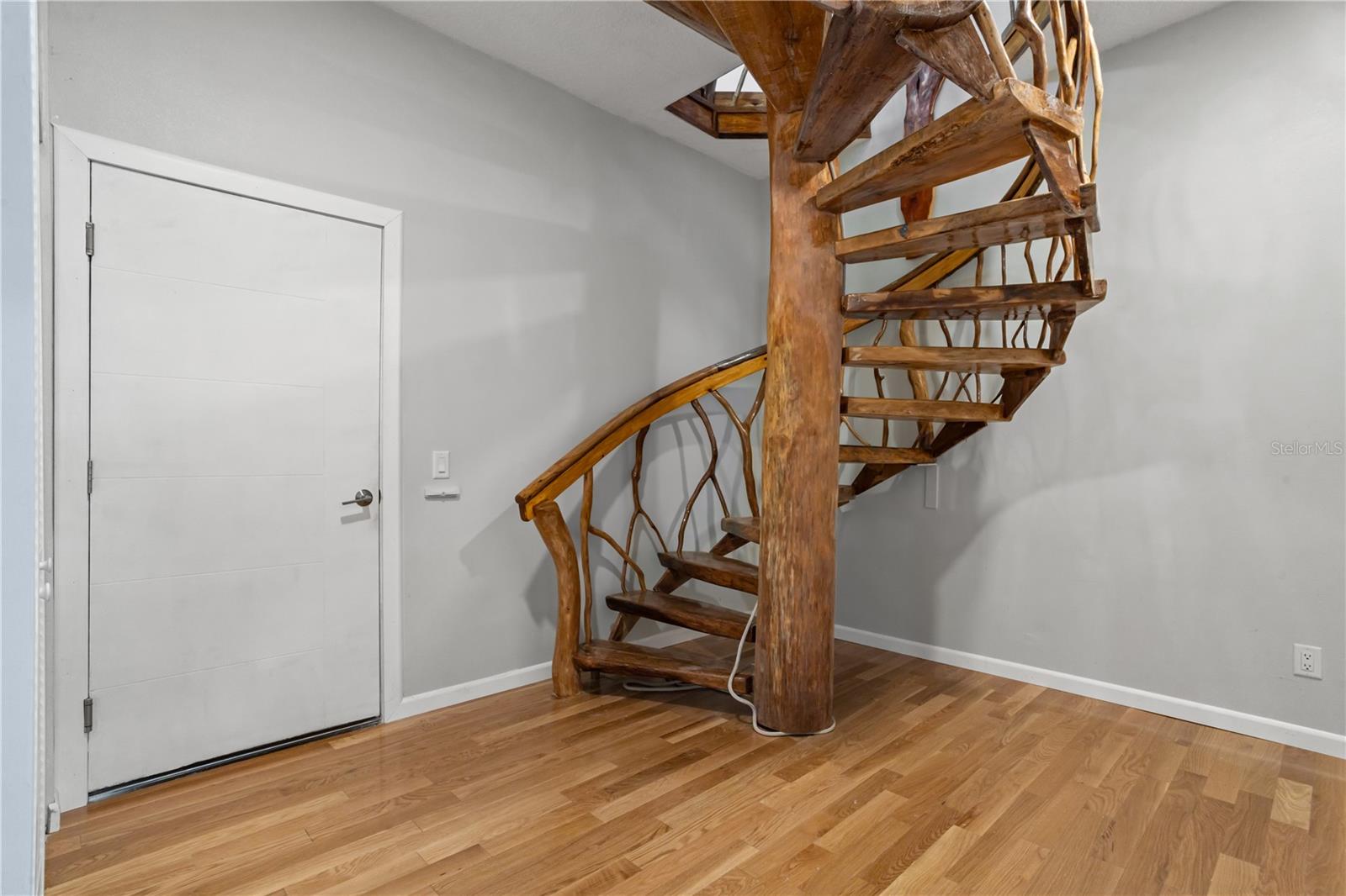 Image 14 of 43 For 1526 Maytown Road