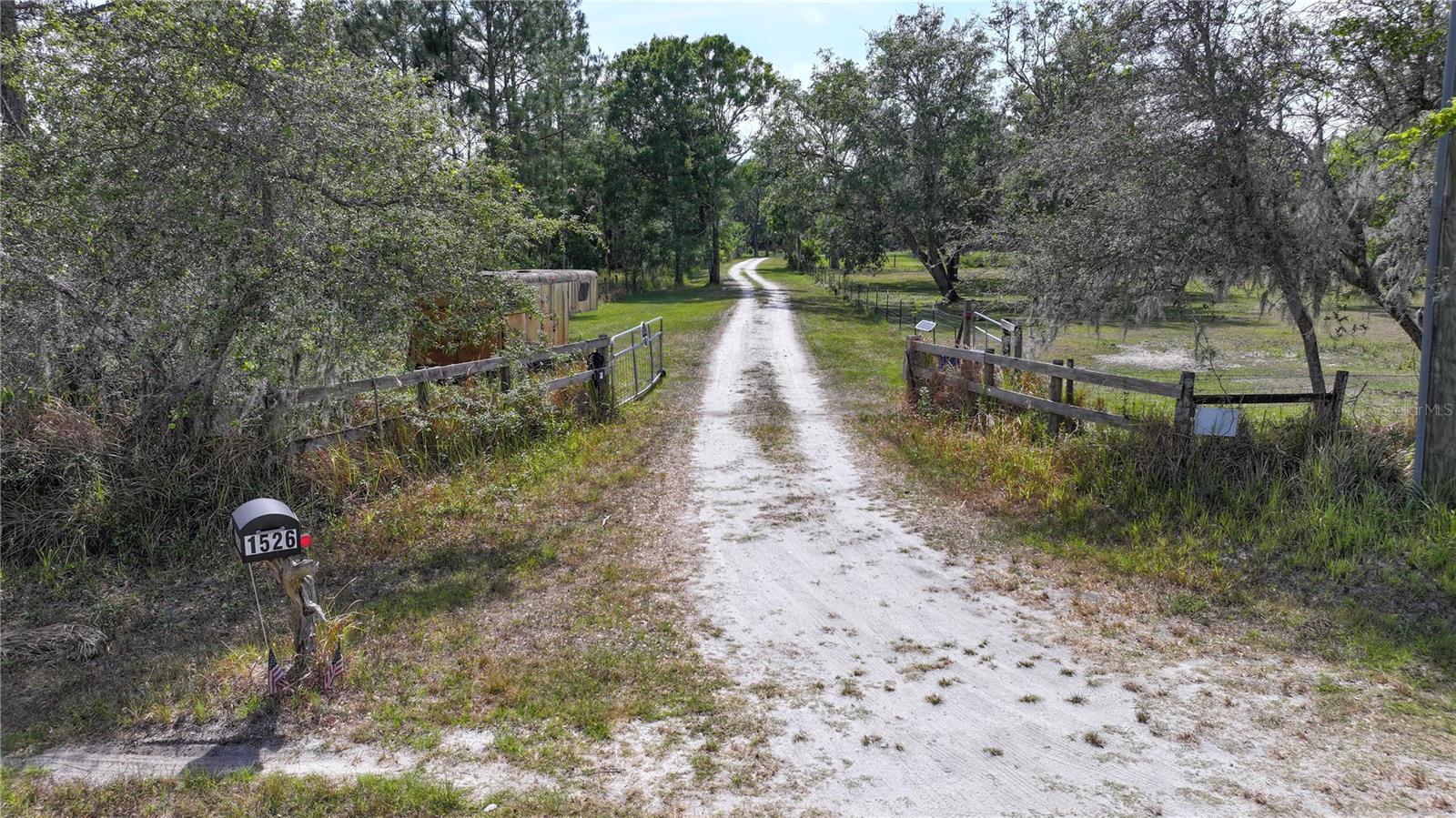 Image 31 of 43 For 1526 Maytown Road
