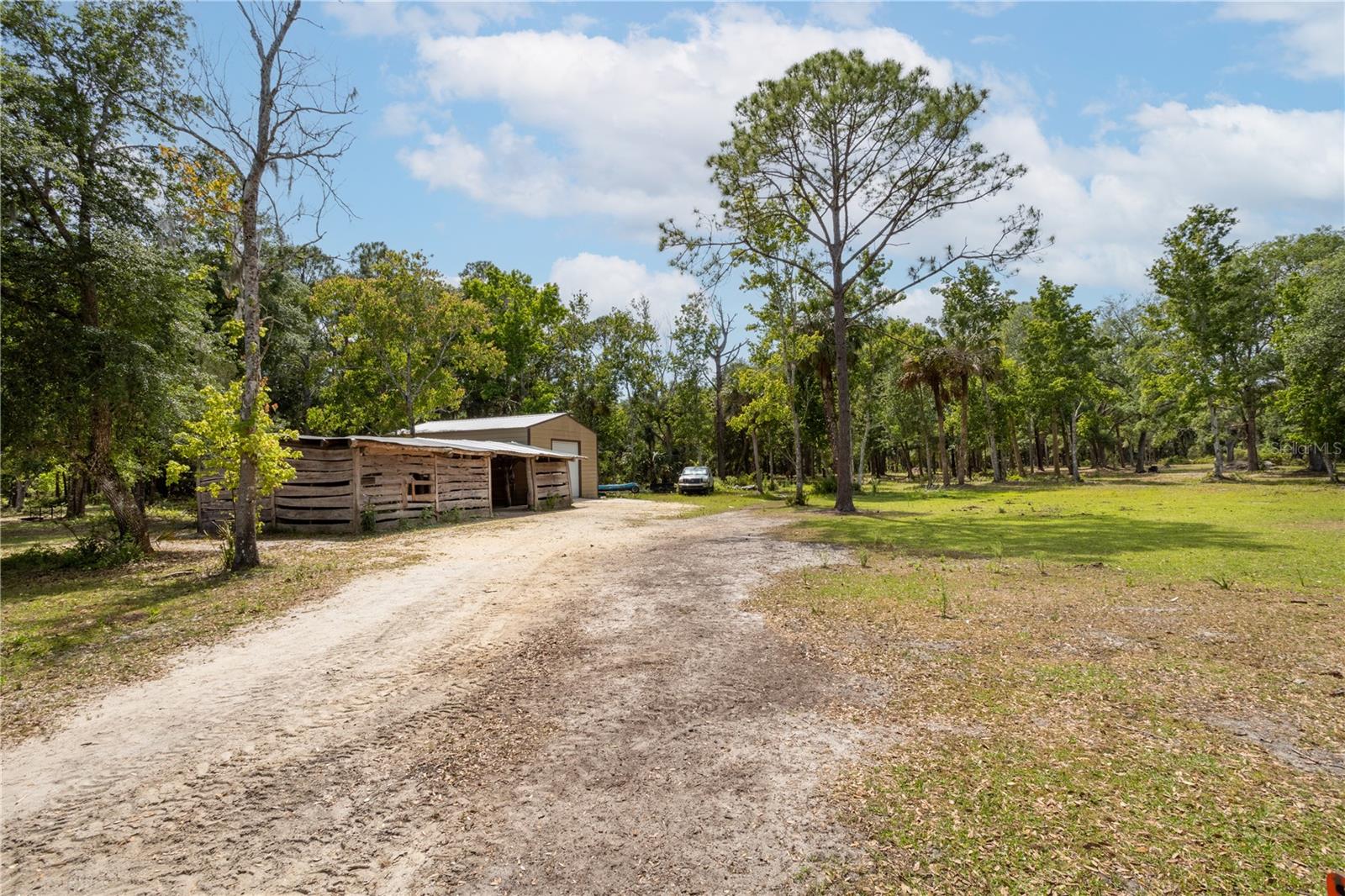 Image 37 of 43 For 1526 Maytown Road