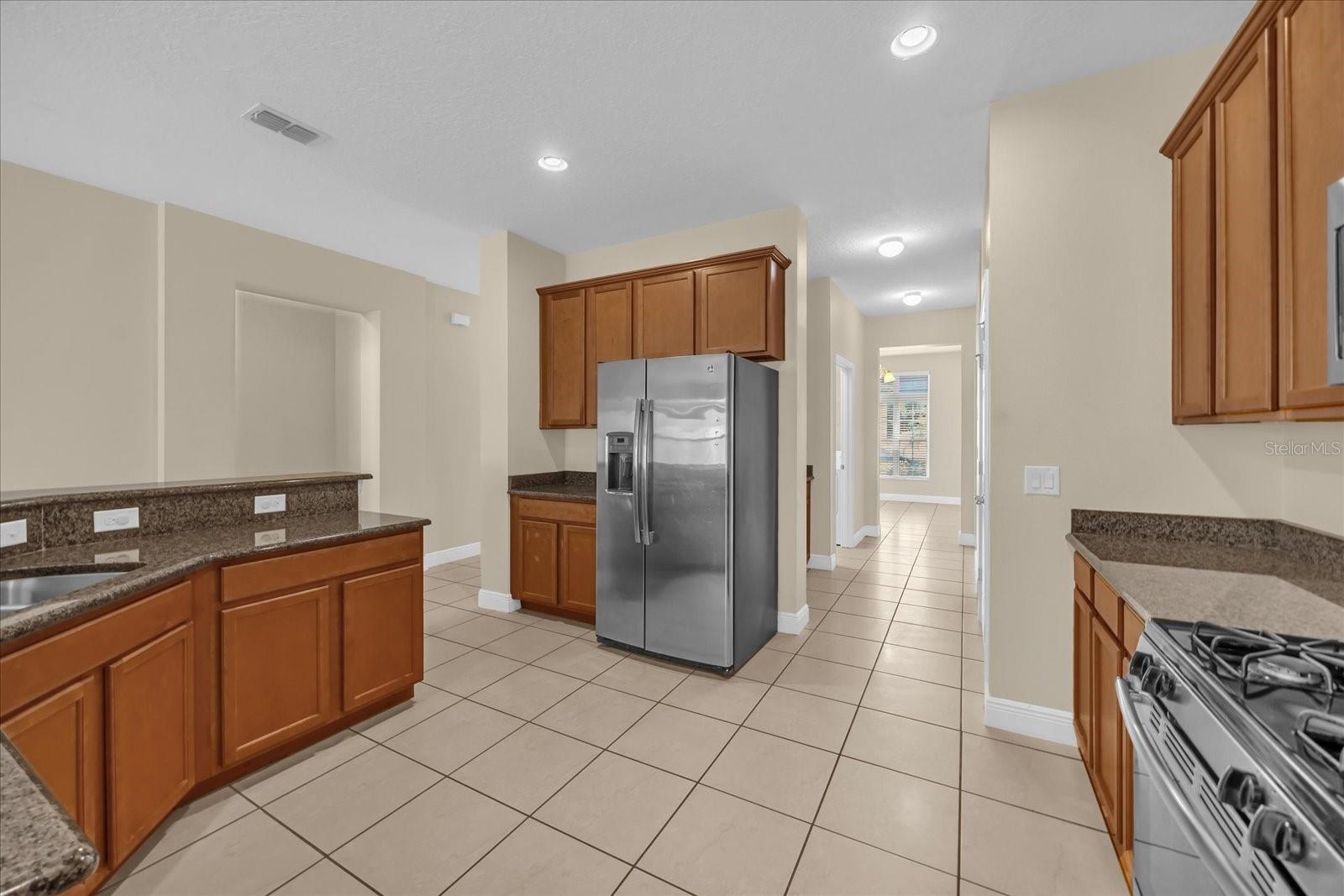 Image 10 of 43 For 14517 Black Lake Preserve Street