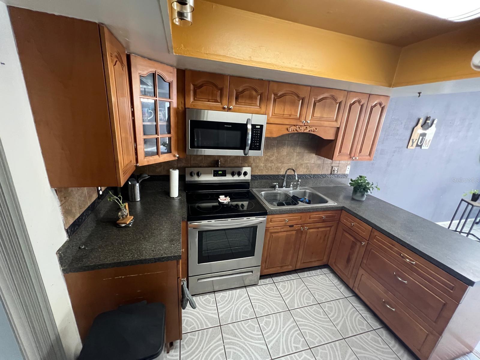Image 4 of 19 For 68 Marbrisa Way