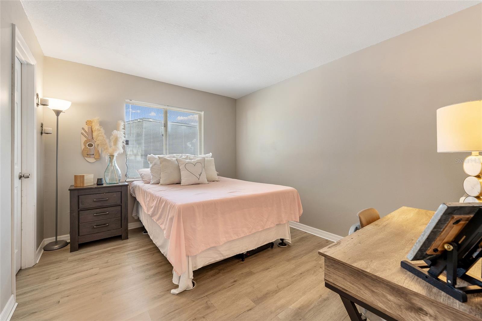 Image 14 of 24 For 12335 Eastcove Drive