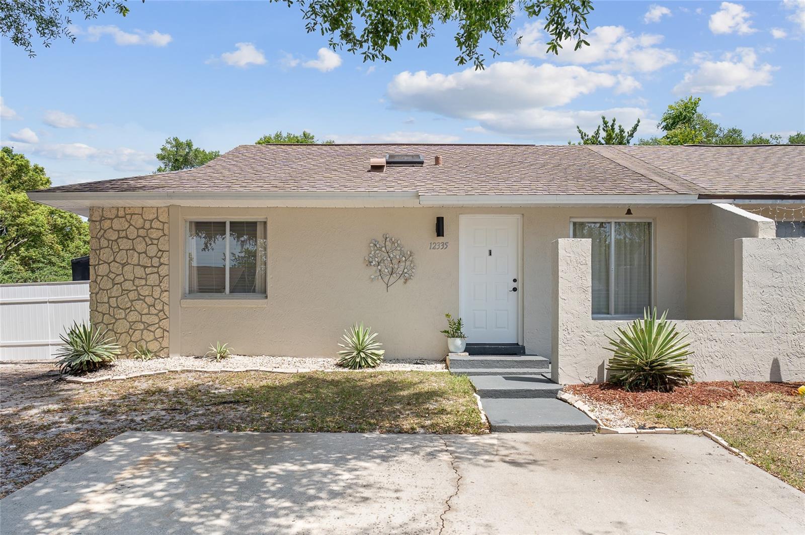 Image 2 of 24 For 12335 Eastcove Drive