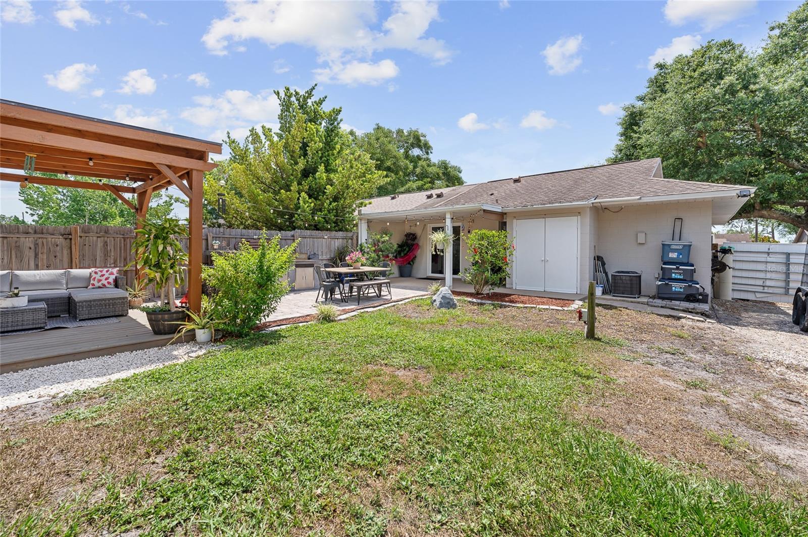 Image 20 of 24 For 12335 Eastcove Drive
