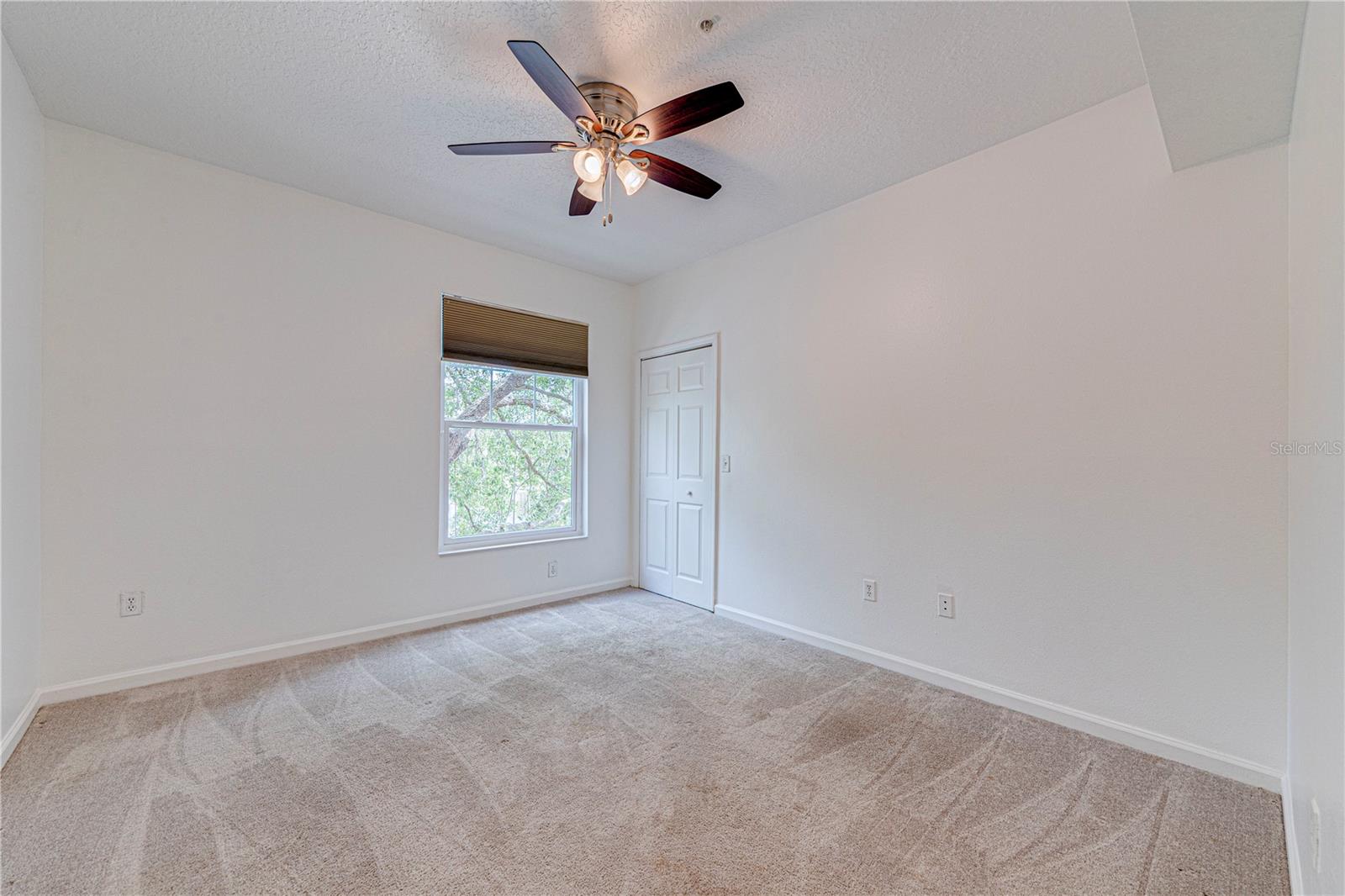Image 20 of 26 For 5500 Metrowest Boulevard 203