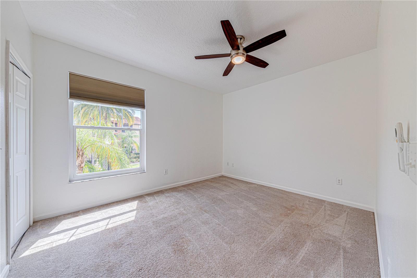 Image 24 of 26 For 5500 Metrowest Boulevard 203