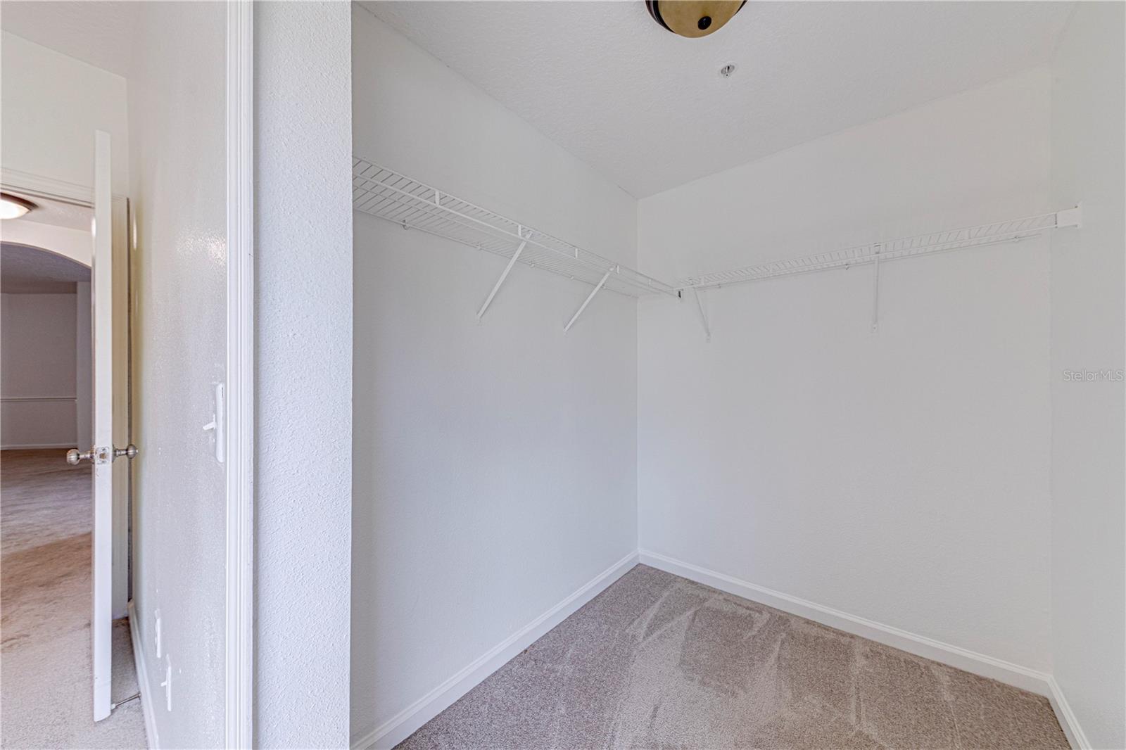 Image 26 of 26 For 5500 Metrowest Boulevard 203