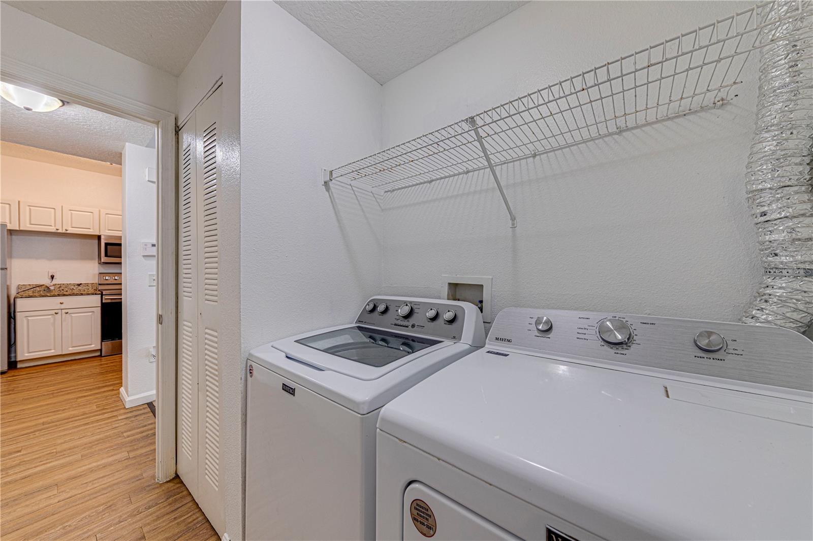 Image 7 of 26 For 5500 Metrowest Boulevard 203