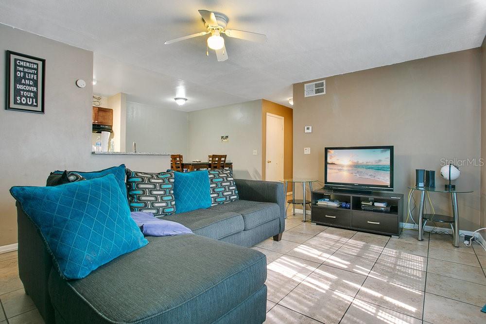 Image 2 of 28 For 5986 Westgate Drive 101