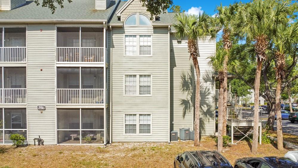 Image 20 of 28 For 5986 Westgate Drive 101