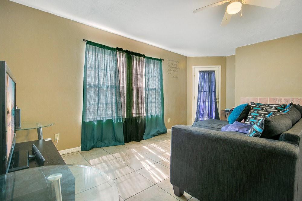 Image 4 of 28 For 5986 Westgate Drive 101