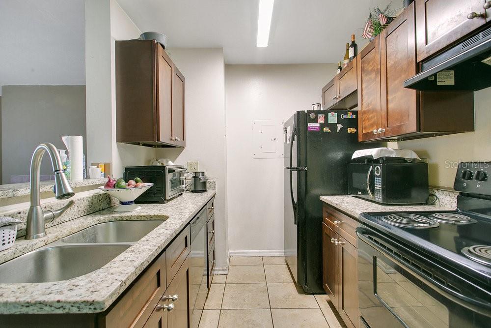 Image 8 of 28 For 5986 Westgate Drive 101