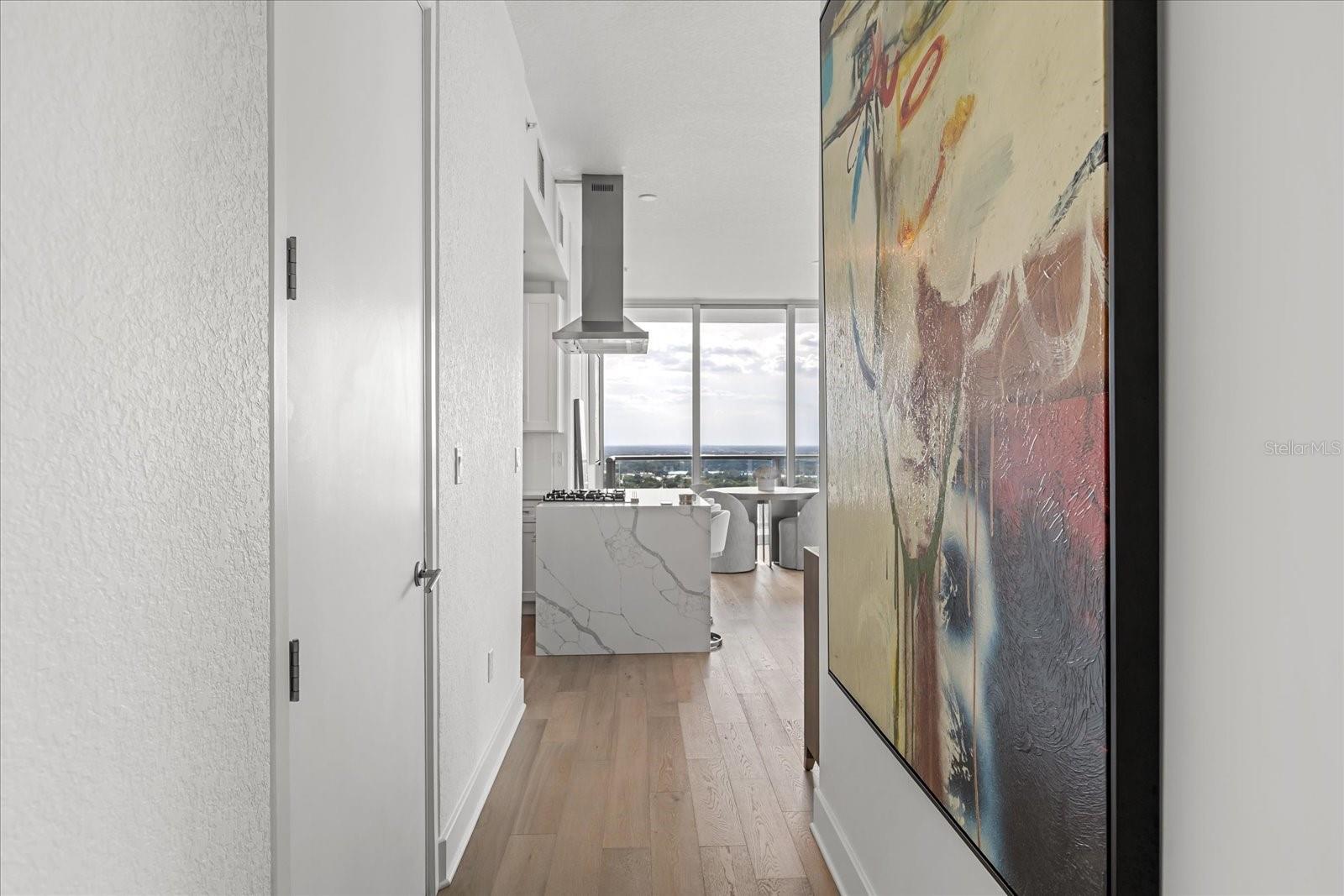 Image 4 of 40 For 150 Robinson Street 2812