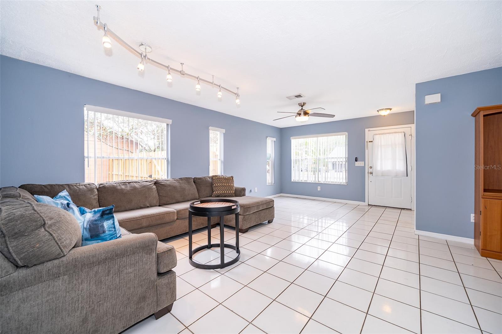 Image 3 of 26 For 9316 Dubois Boulevard