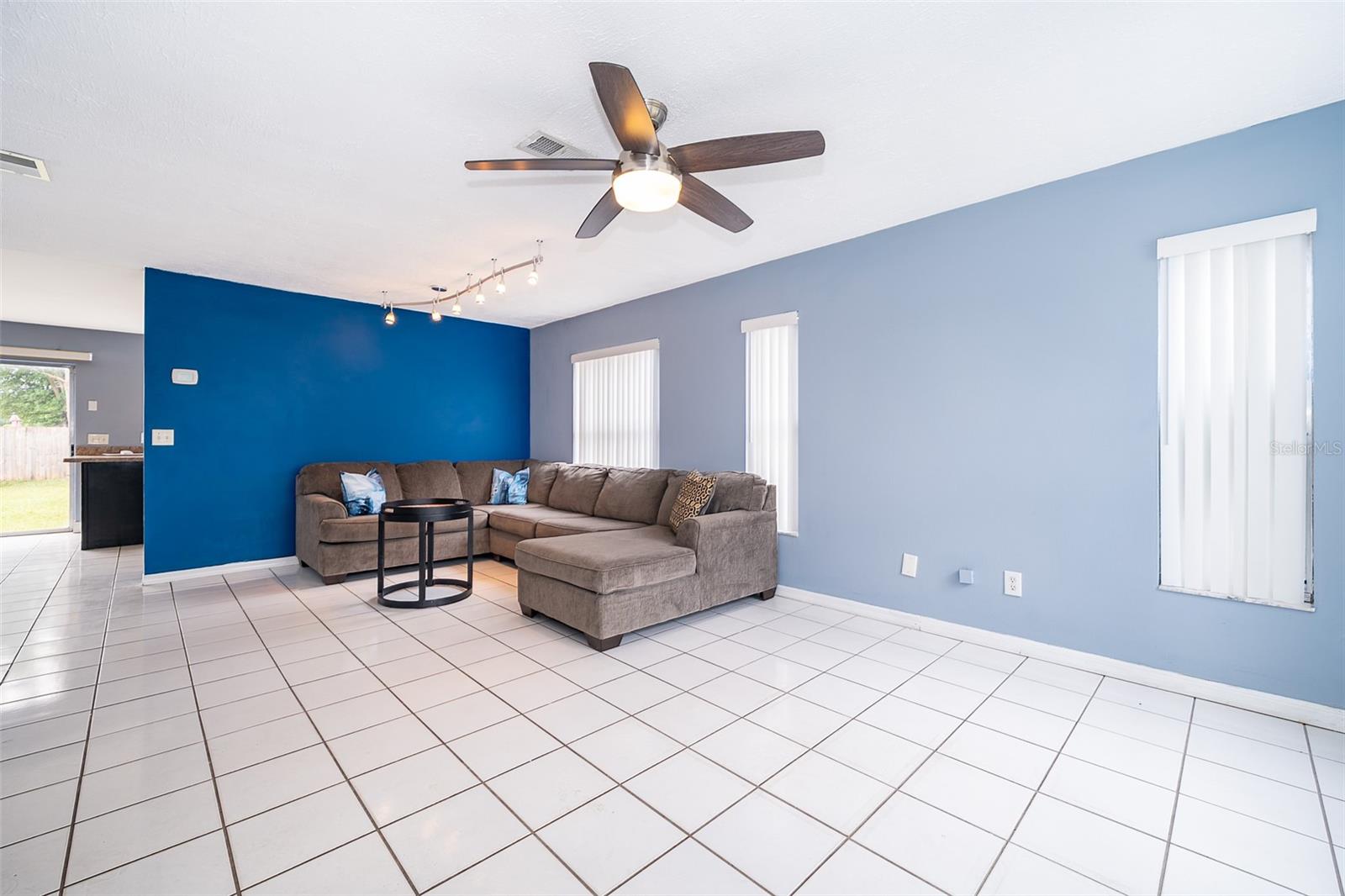 Image 7 of 26 For 9316 Dubois Boulevard