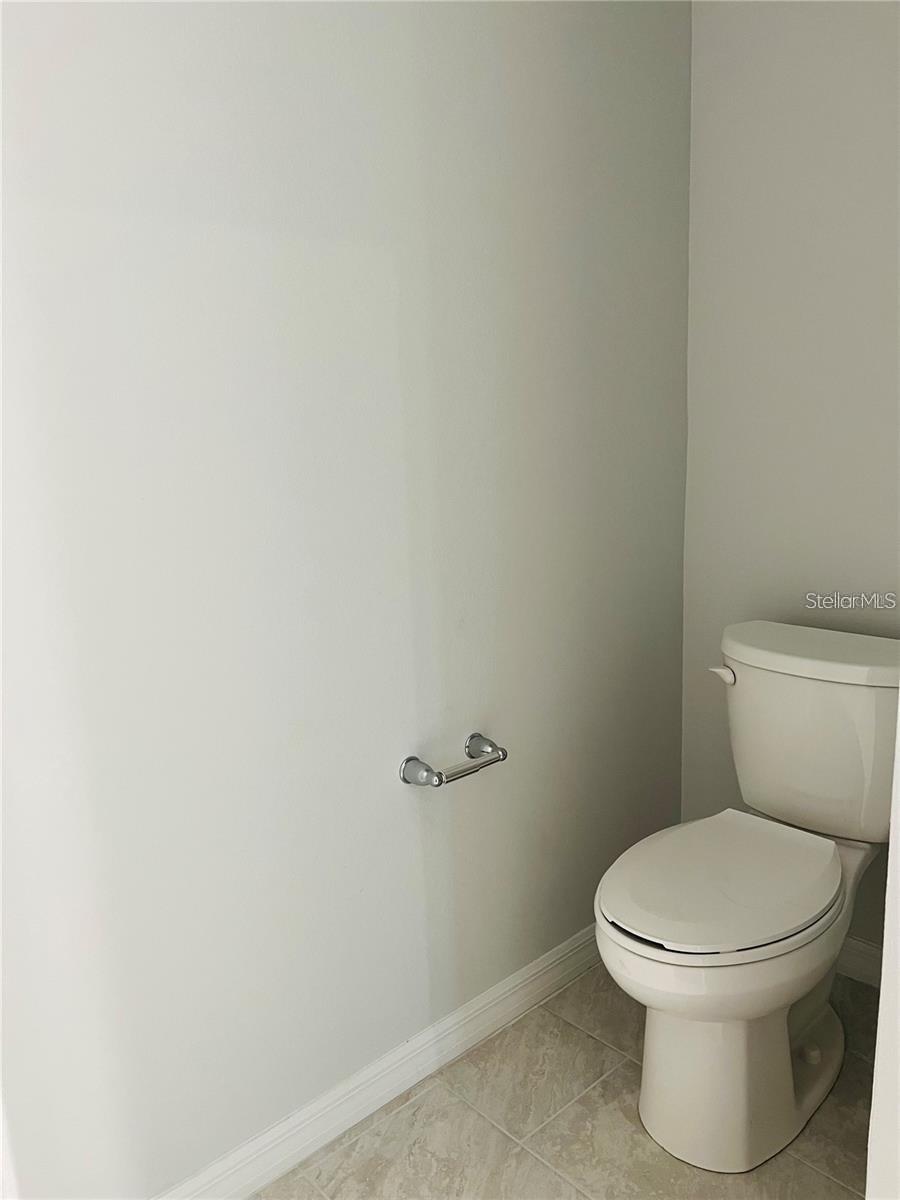 Image 9 of 15 For 434 Wells Avenue Sw