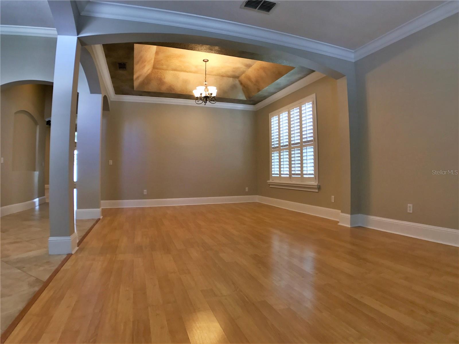 Image 6 of 21 For 7358 Vista Park Boulevard