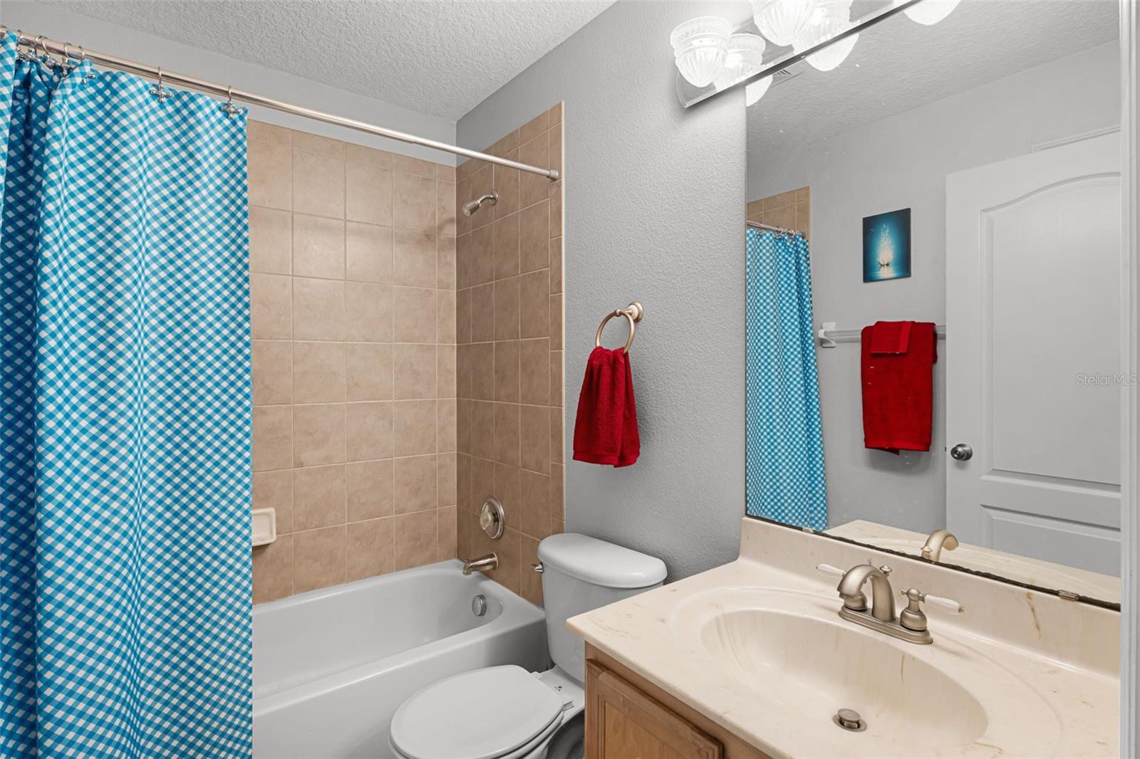 Image 31 of 41 For 4027 Lakeside Reserve Court