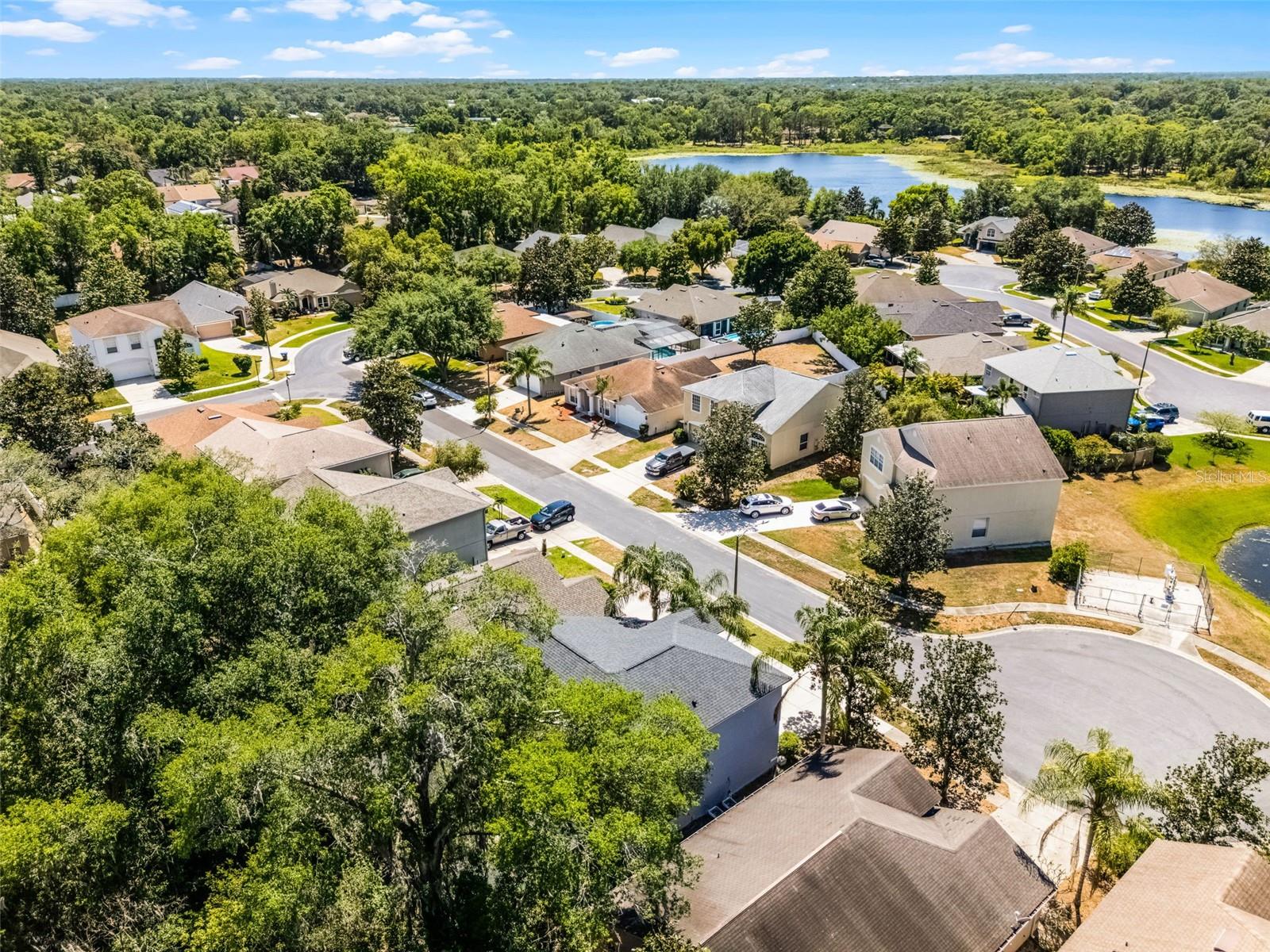 Image 33 of 41 For 4027 Lakeside Reserve Court