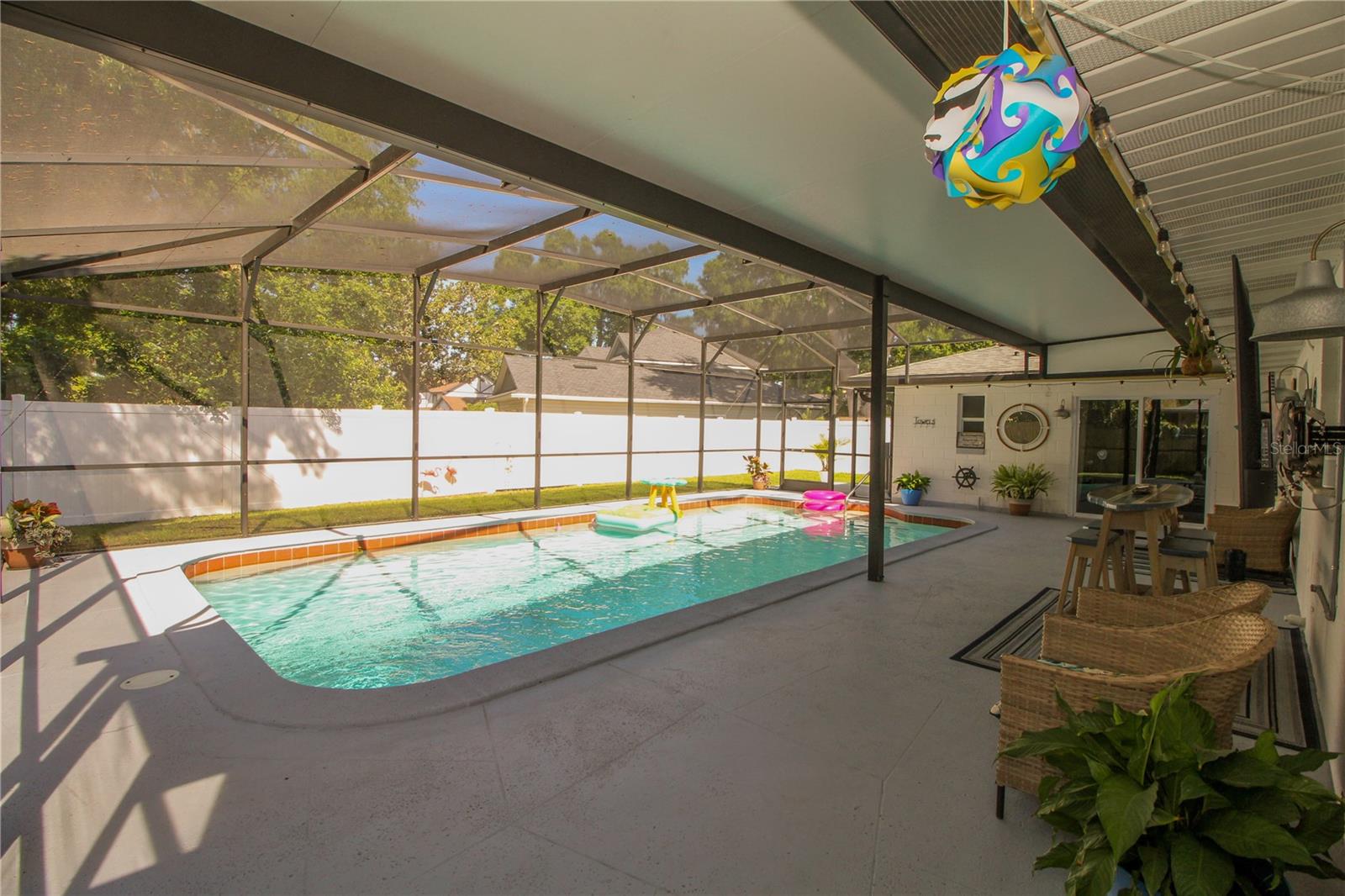 Image 18 of 21 For 1529 Glastonberry Road