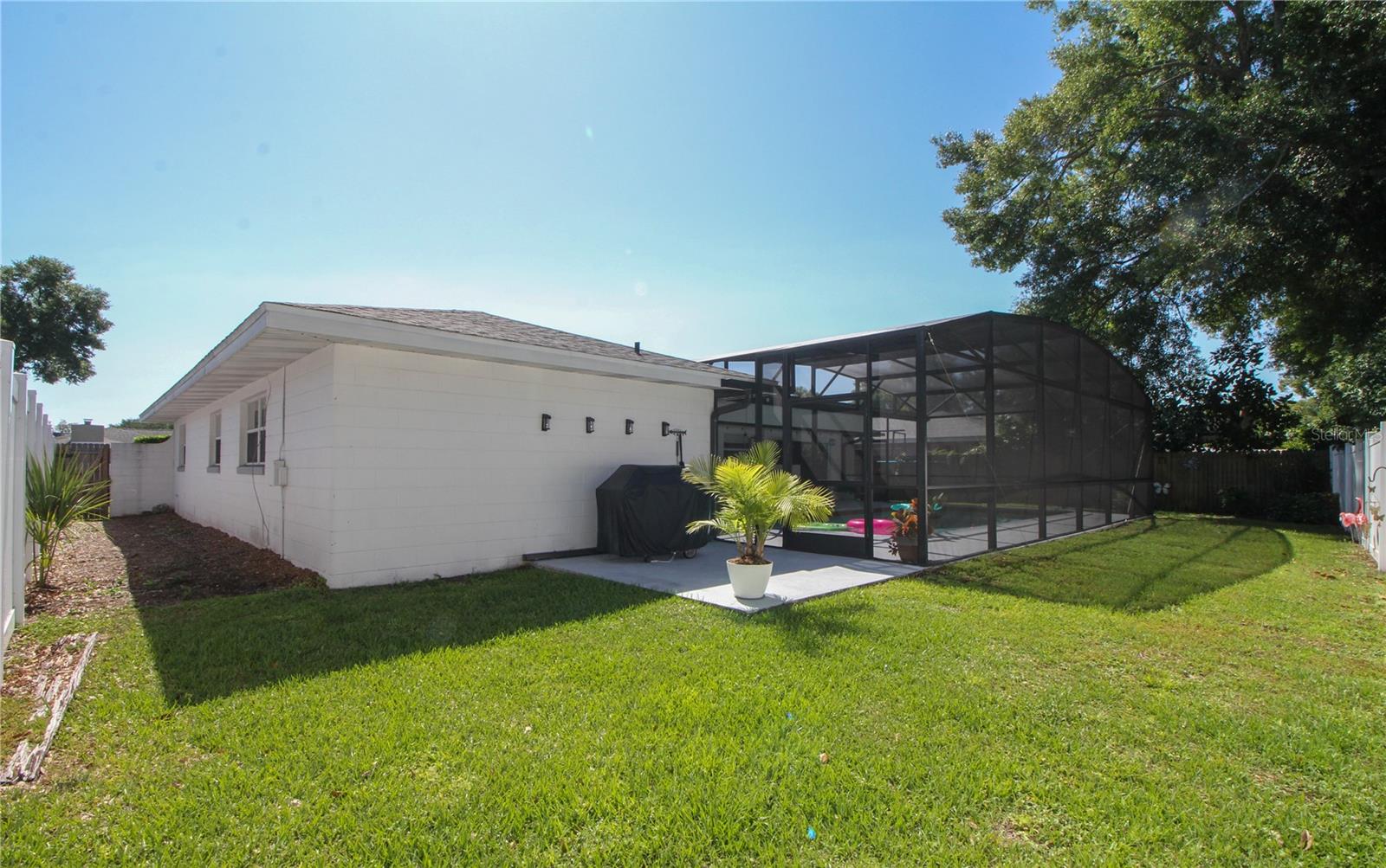 Image 20 of 21 For 1529 Glastonberry Road