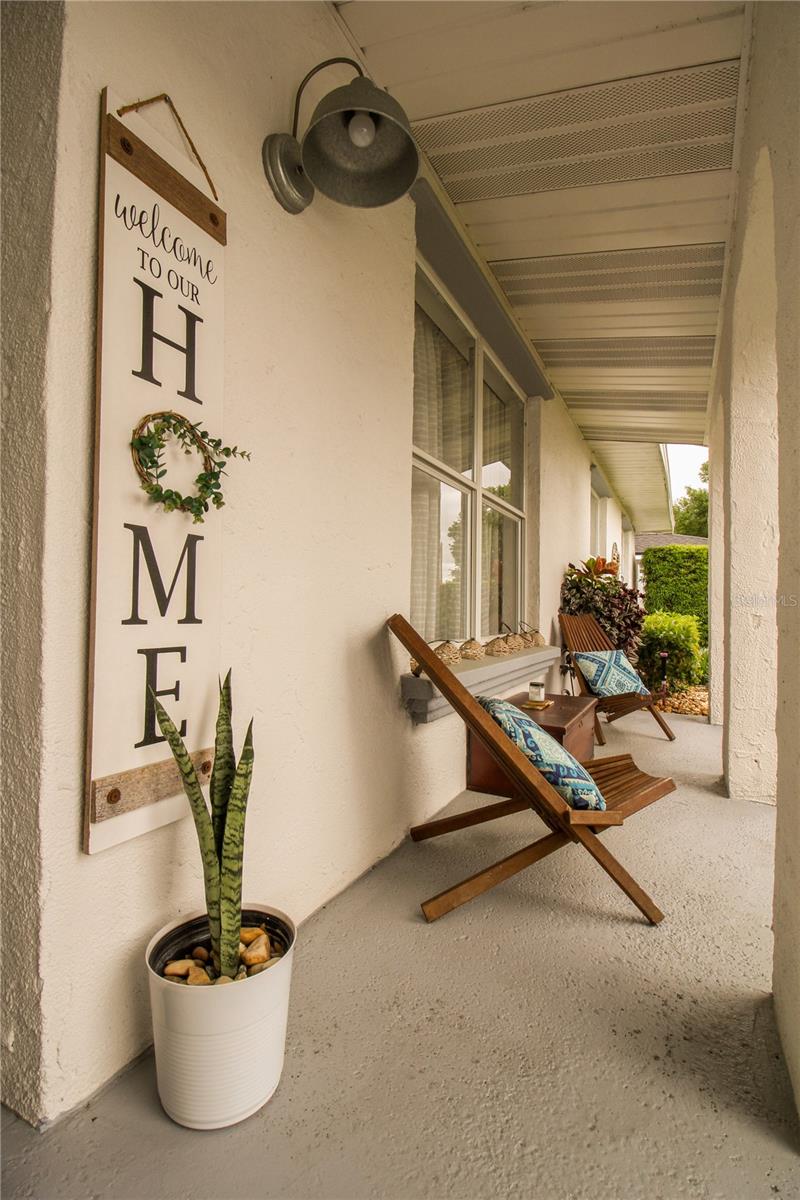 Image 3 of 21 For 1529 Glastonberry Road