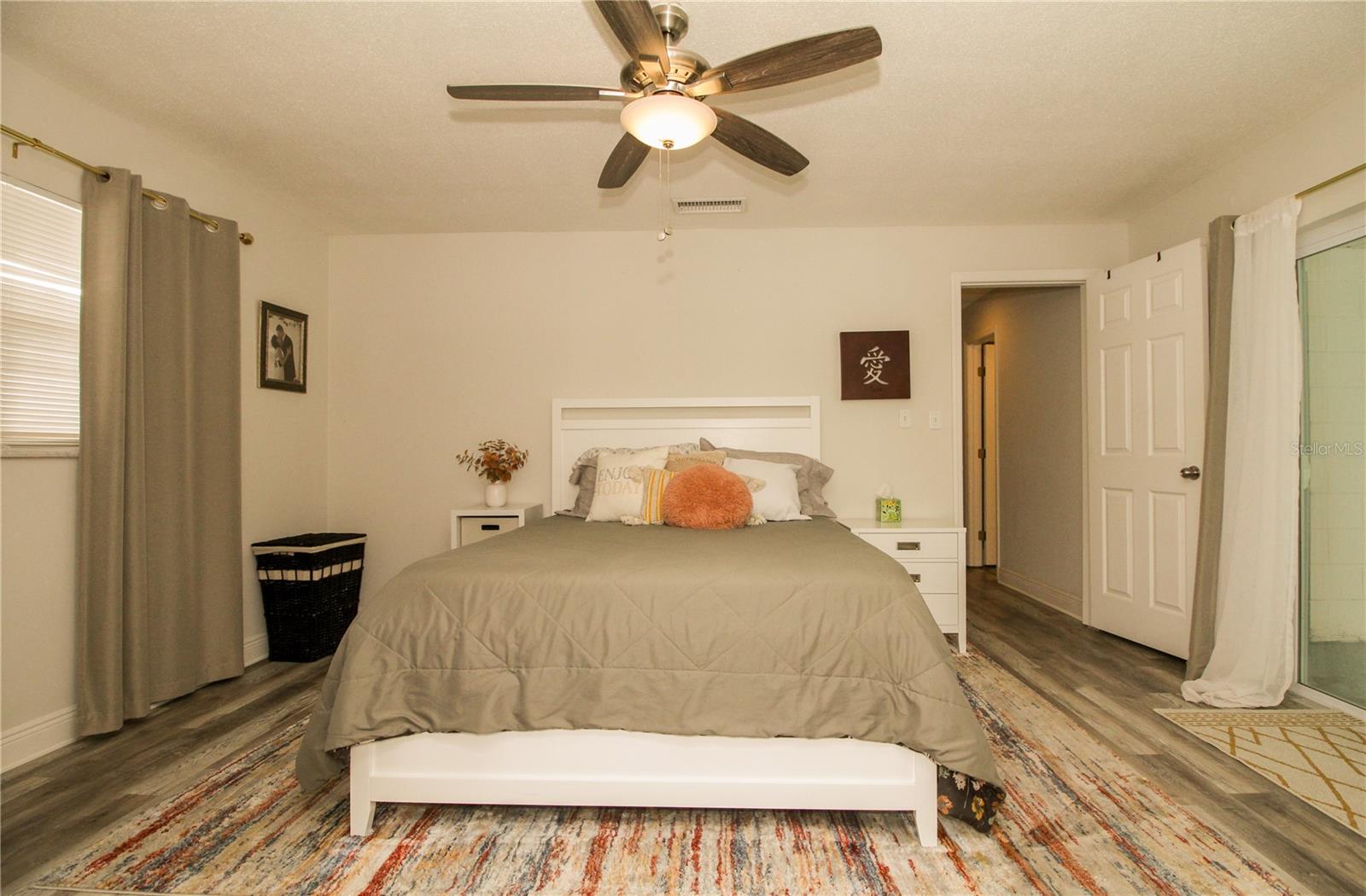 Image 8 of 21 For 1529 Glastonberry Road