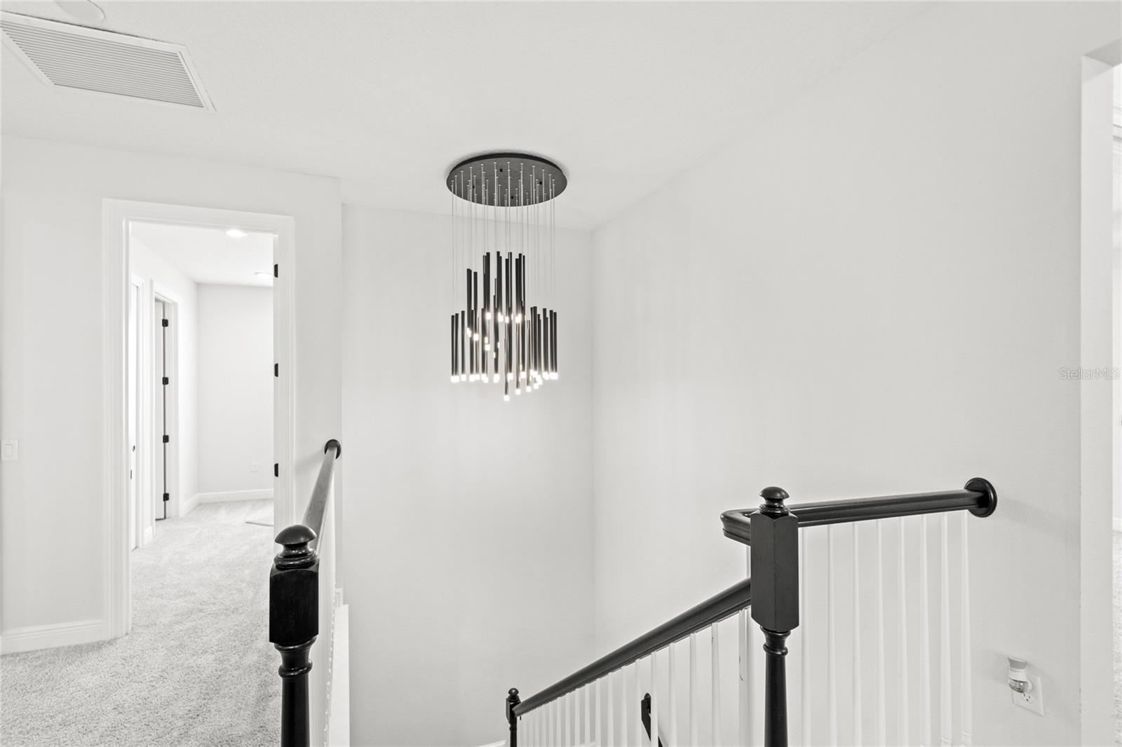 Image 21 of 77 For 8210 Topsail Place