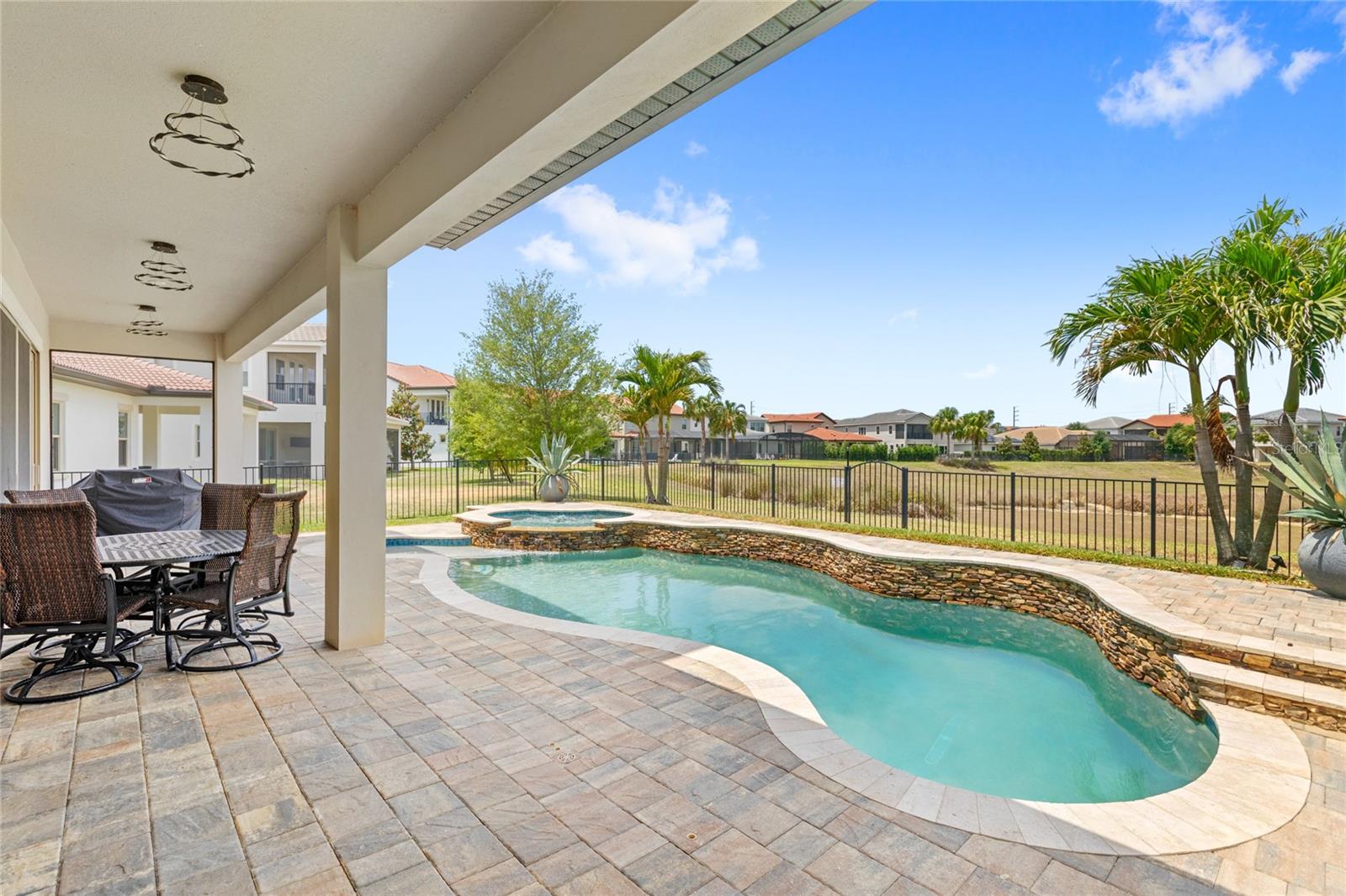Image 50 of 77 For 8210 Topsail Place