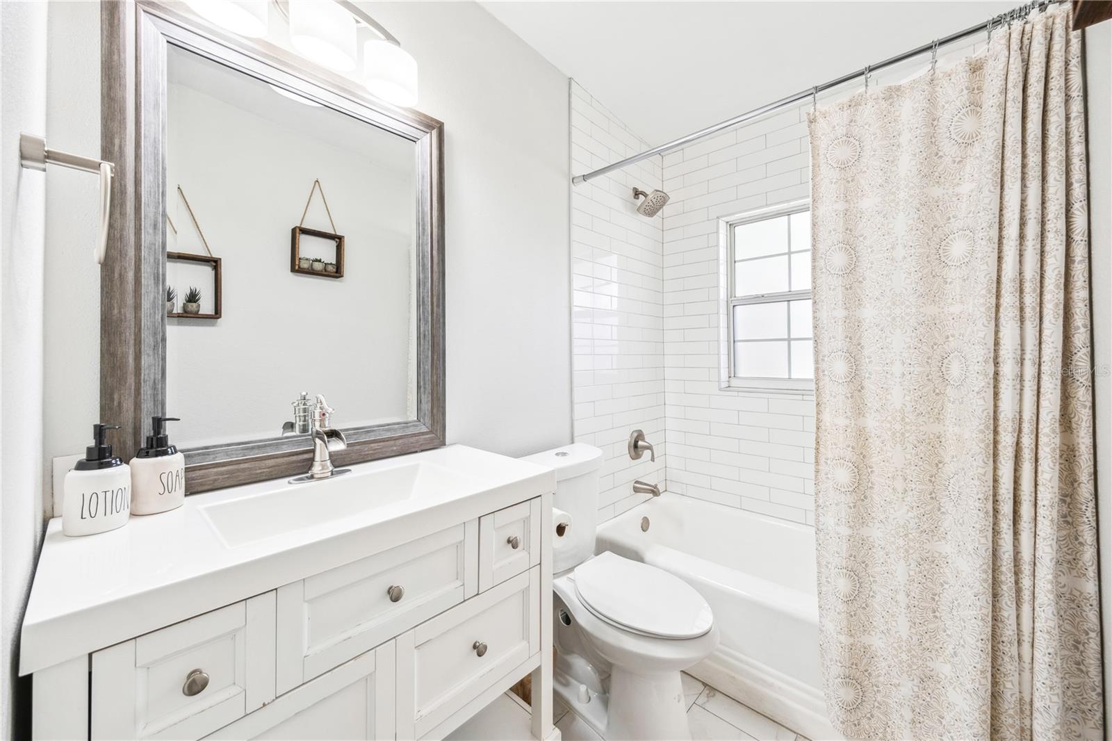 Image 20 of 26 For 3520 Sebring Avenue