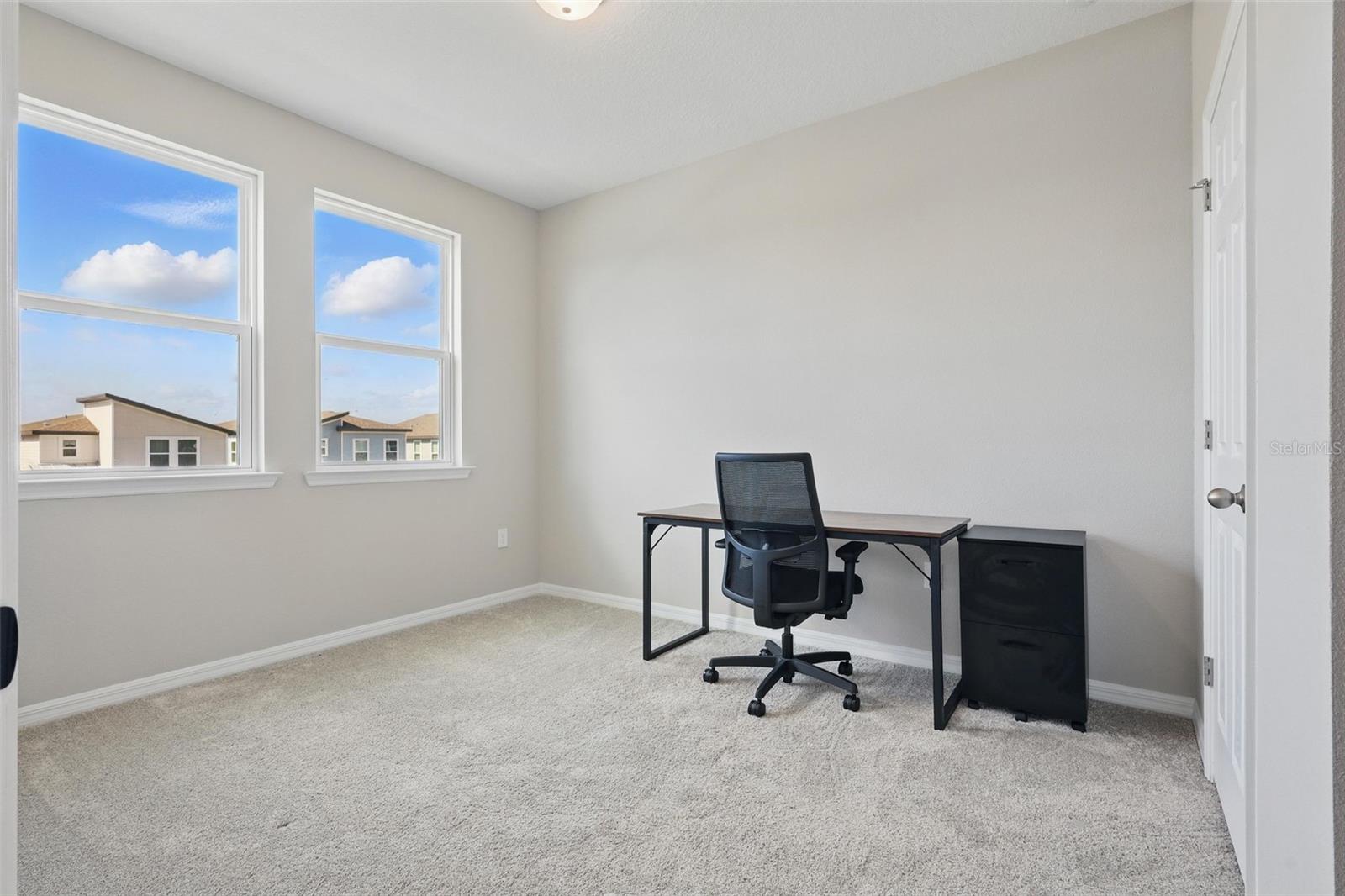 Image 26 of 41 For 14287 Braemar Street