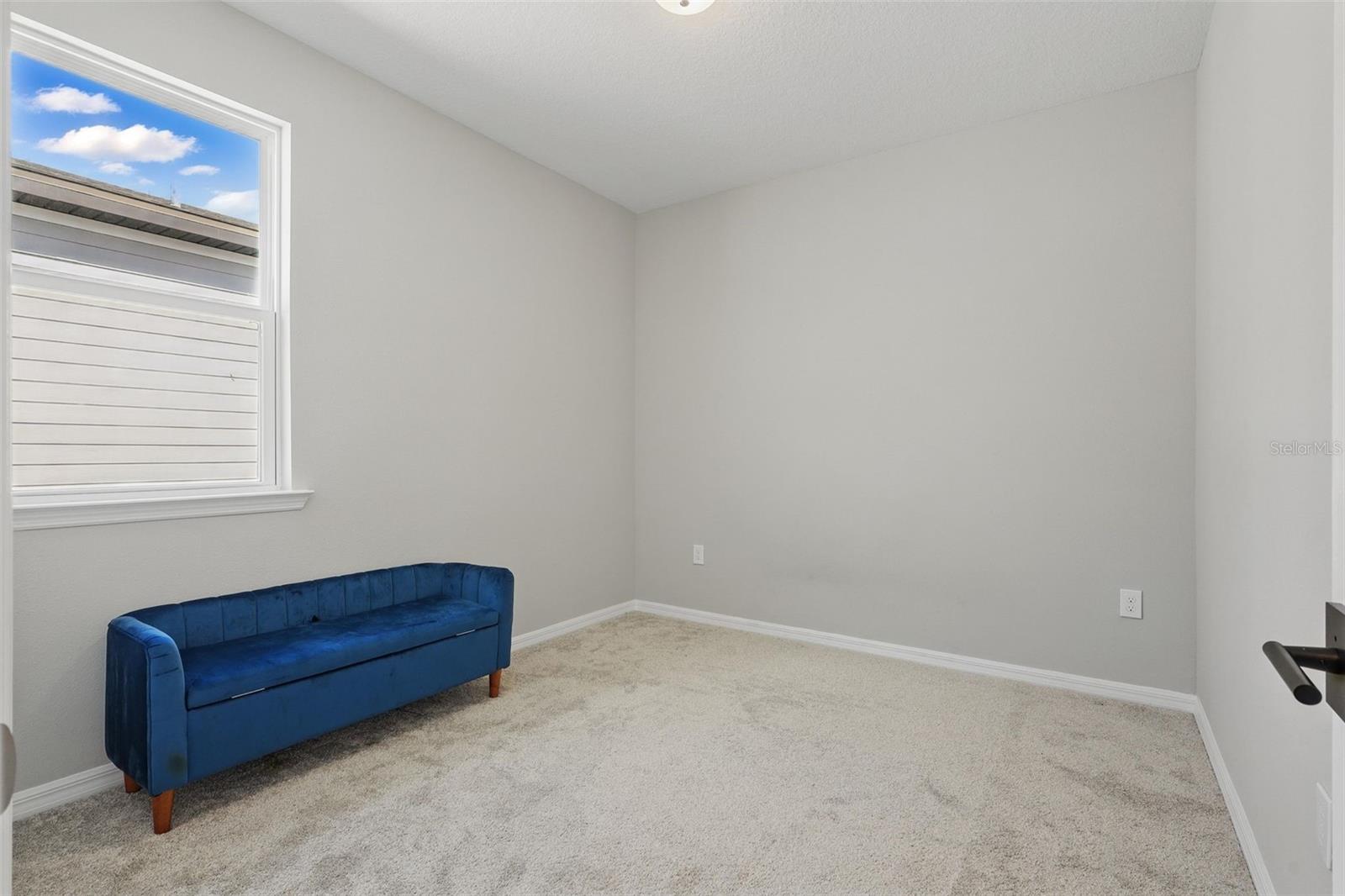 Image 32 of 41 For 14287 Braemar Street